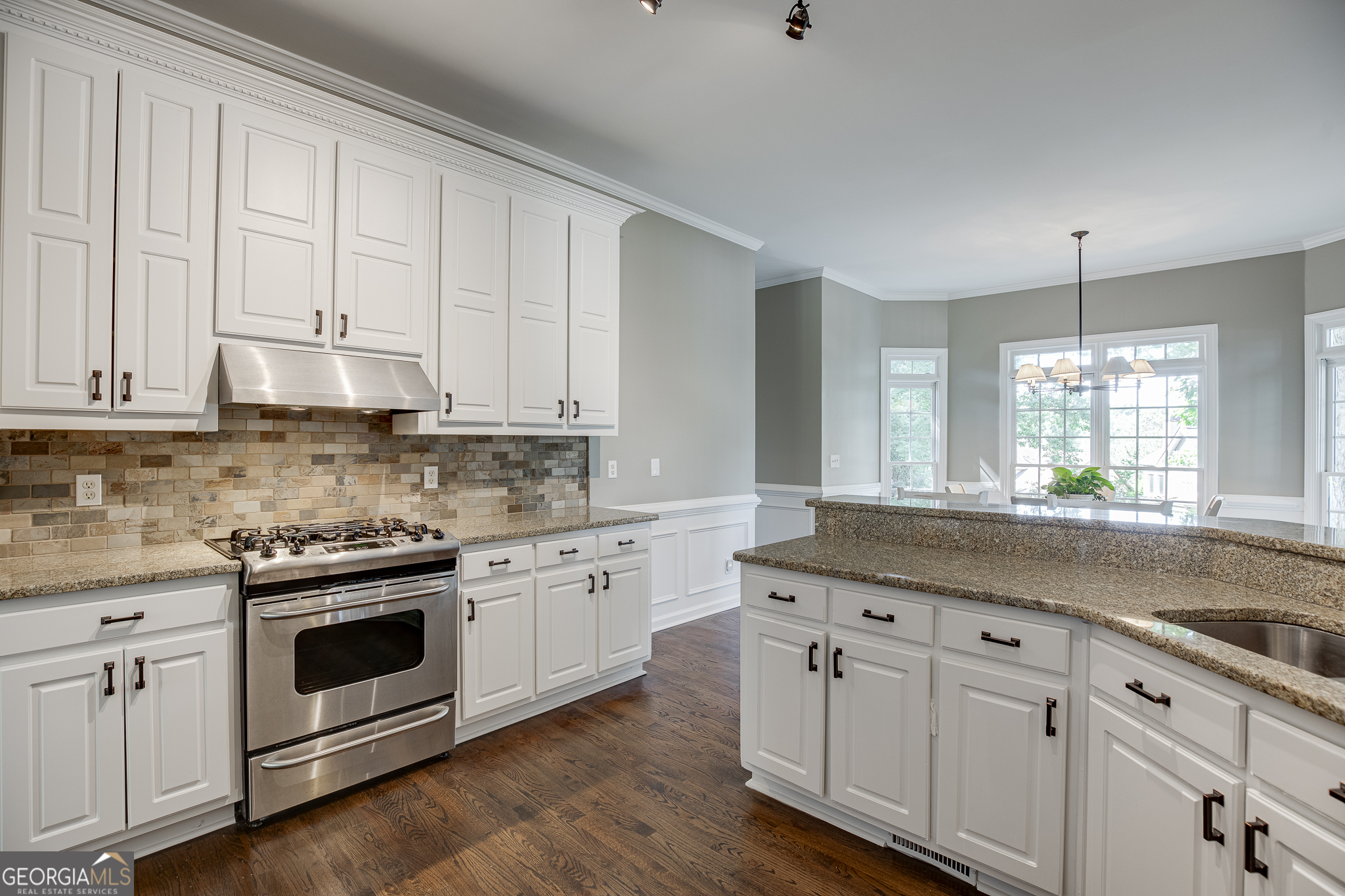 2537 Bent Tree Drive