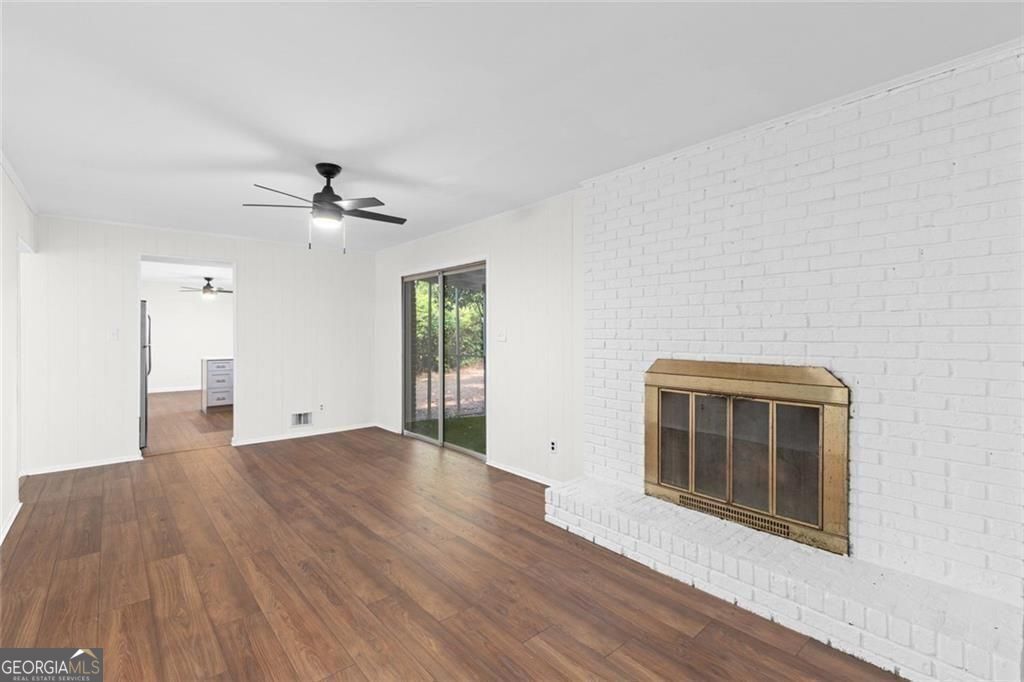 4132 St Germain