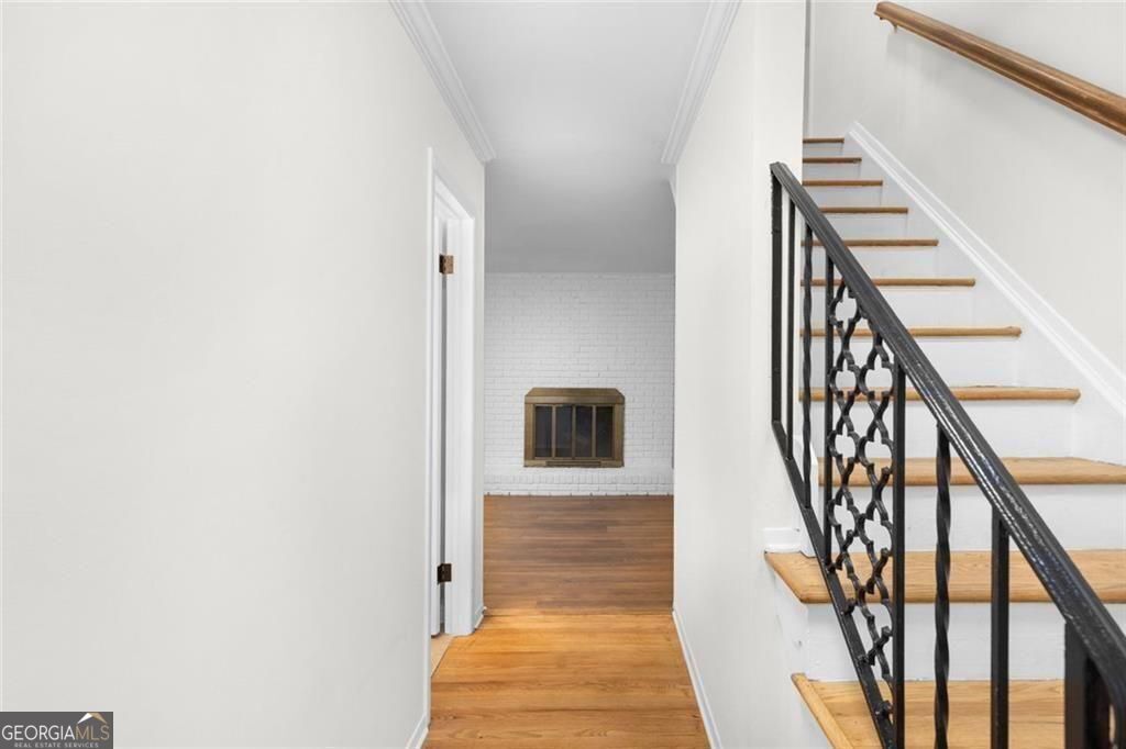 4132 St Germain
