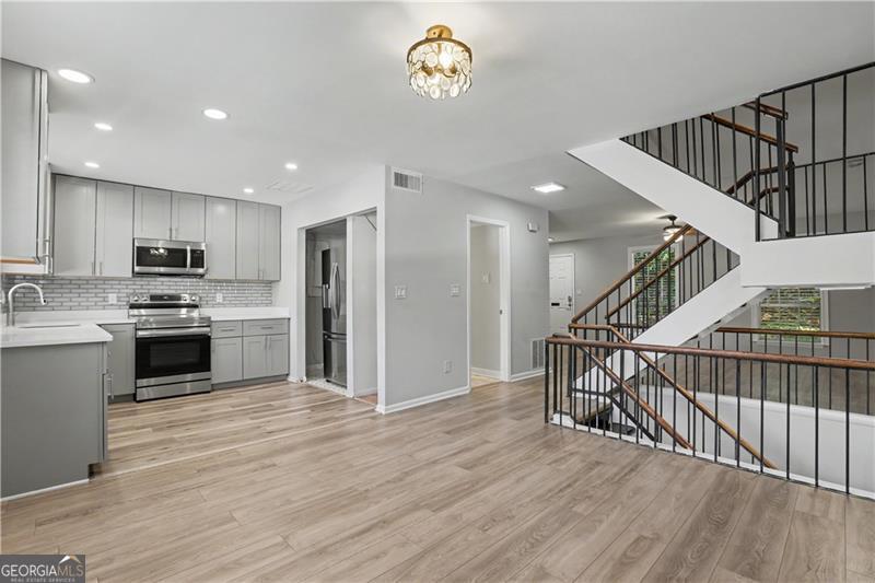 7307 Cardigan Circle