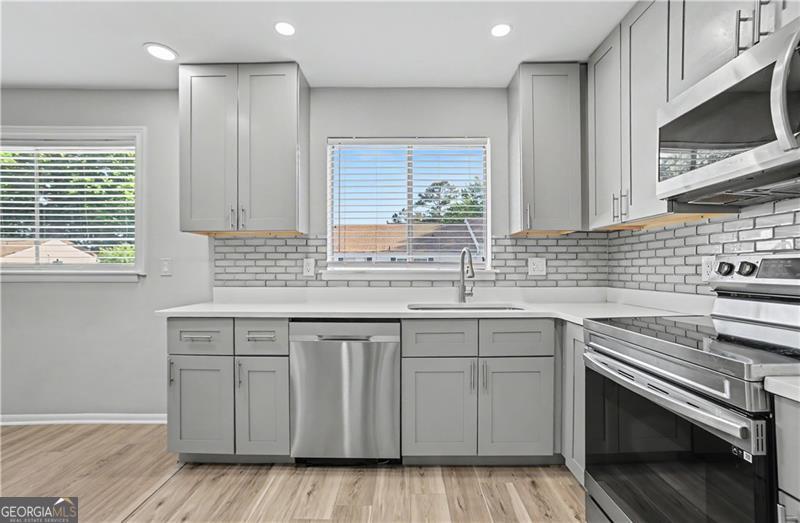 7307 Cardigan Circle