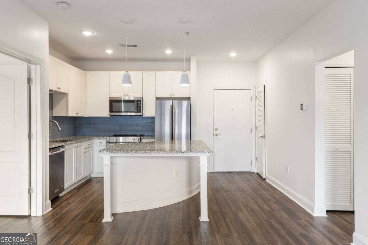 840 United Avenue SE # 415