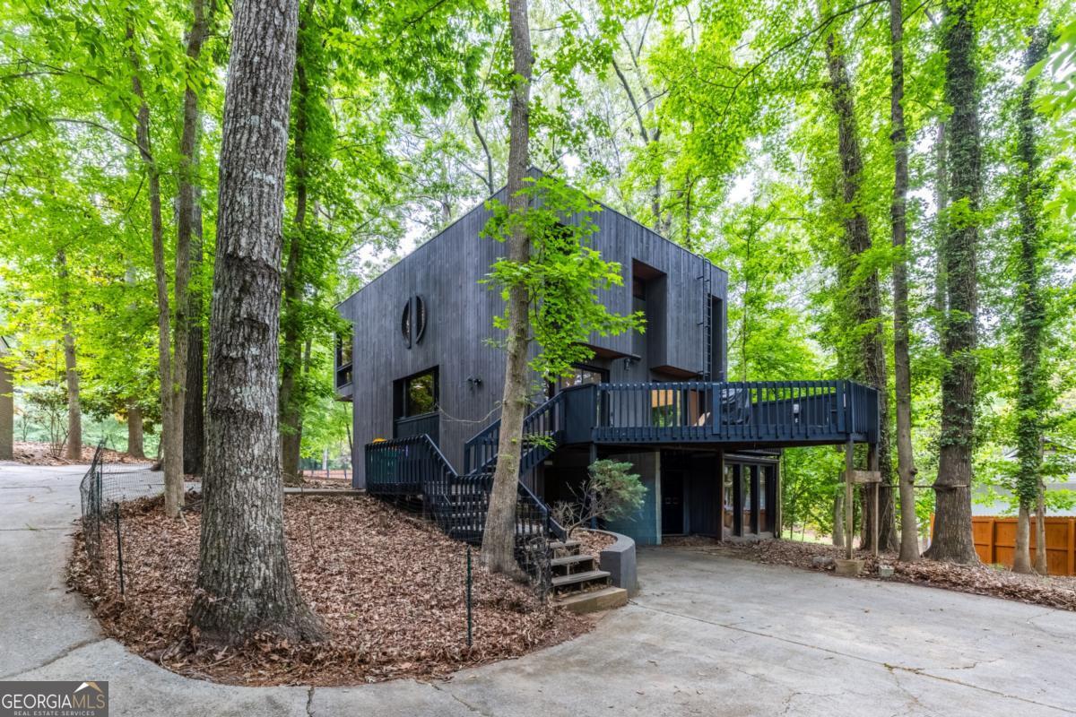 1080 Martin Ridge Road
