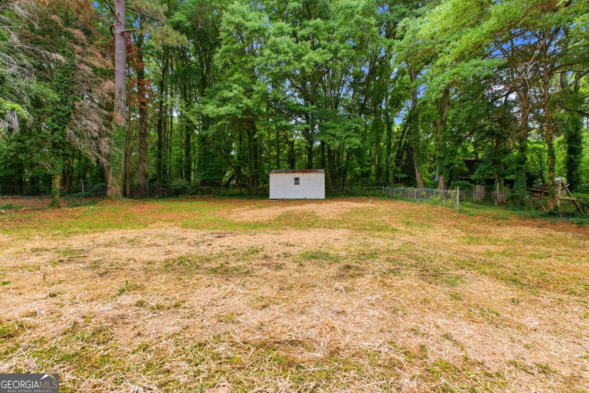 4200 Pinetree Drive