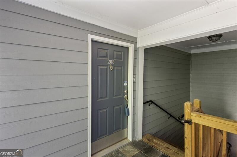 208 Madison Lane