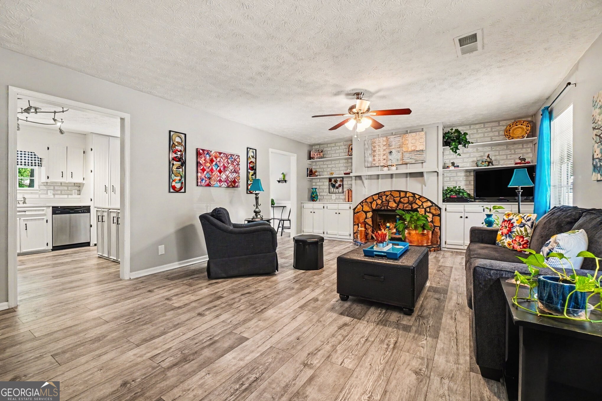 160 Ember Court