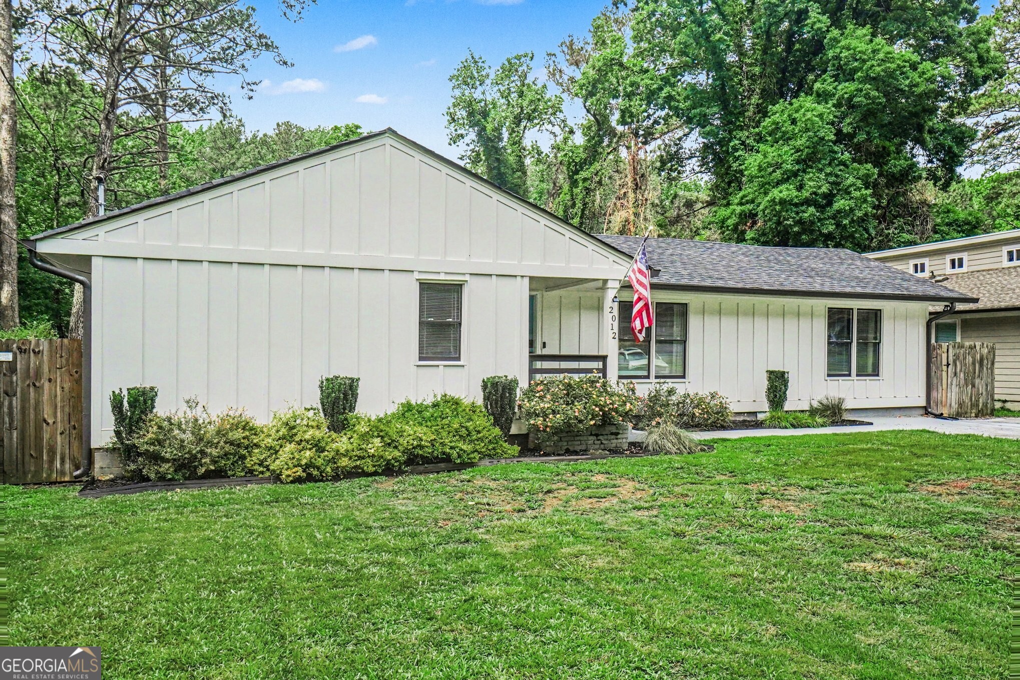 2012 Shirley Street SW