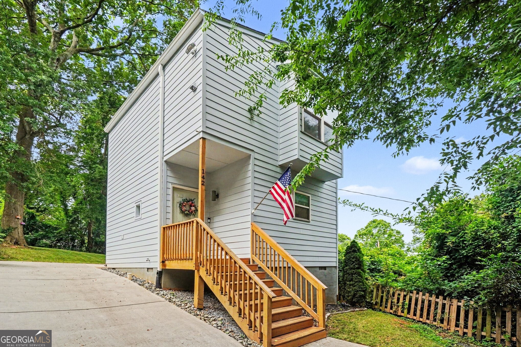 142 Park Avenue SE