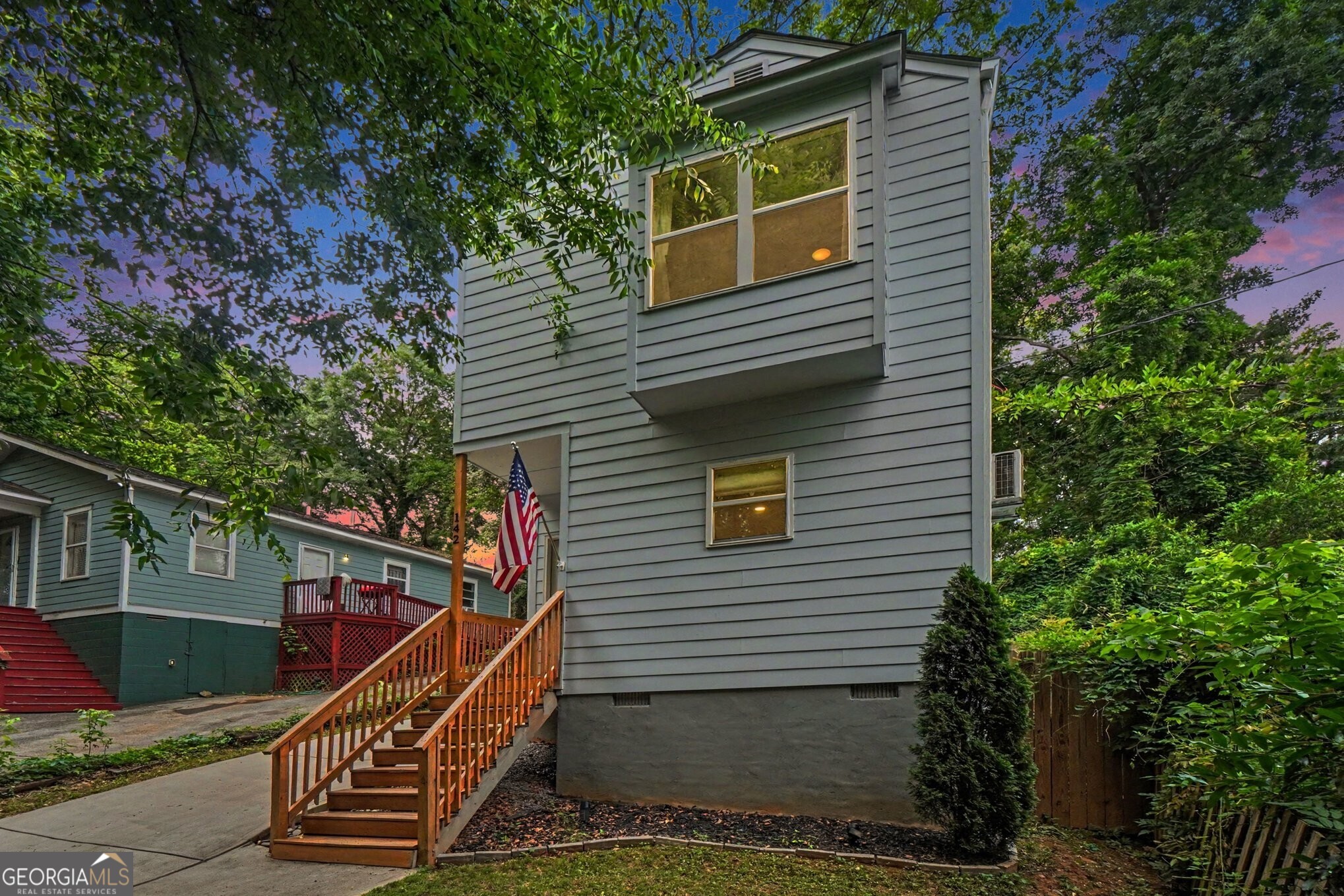 142 Park Avenue SE