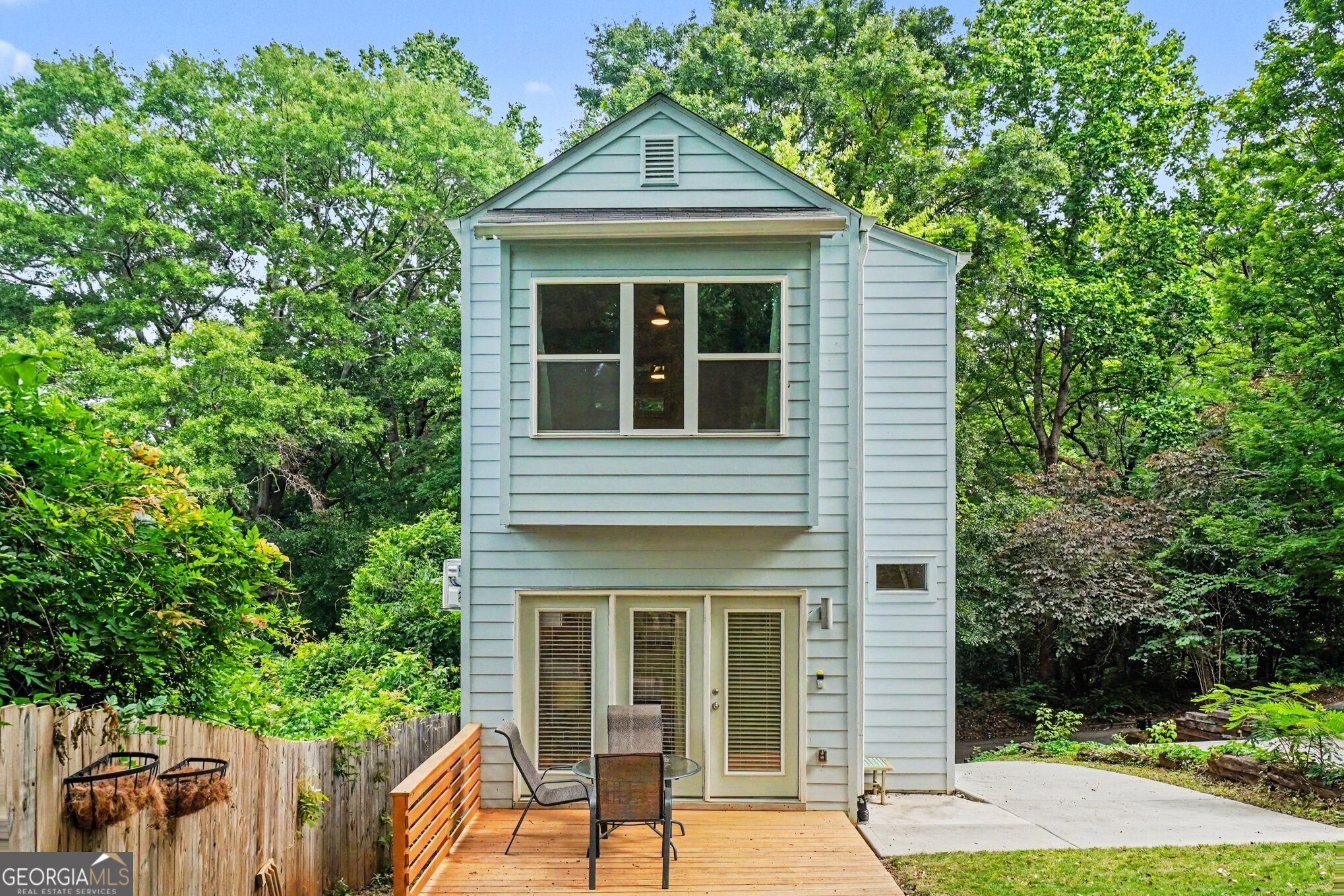 142 Park Avenue SE