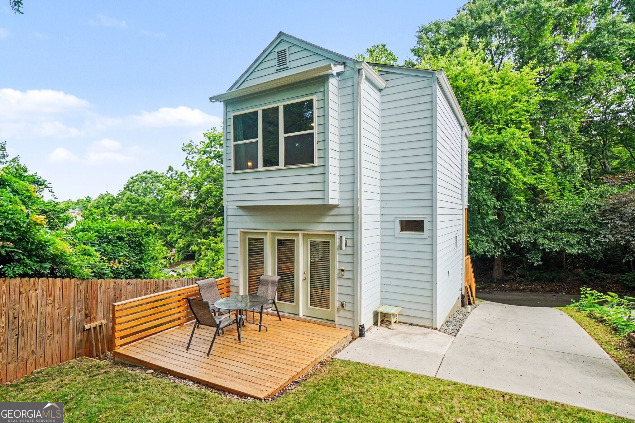 142 Park Avenue SE