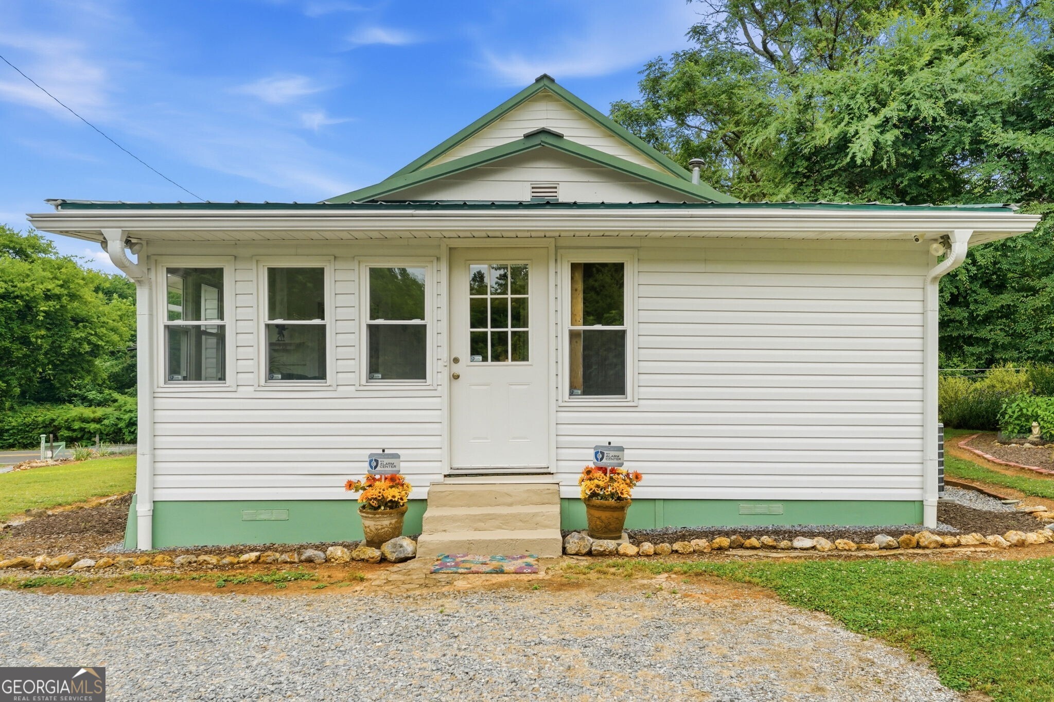 181 Cedar Creek Road NW