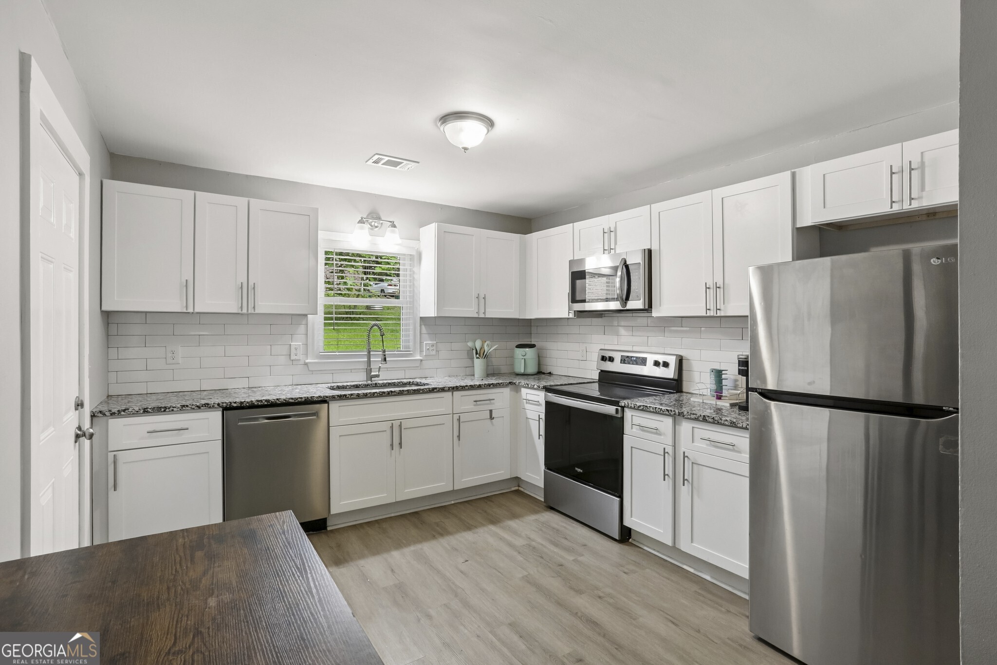 2889 White Oak Drive