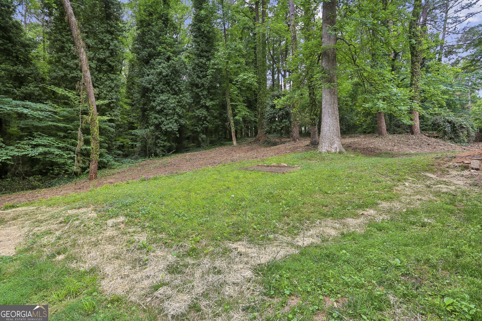 2891 White Oak Drive