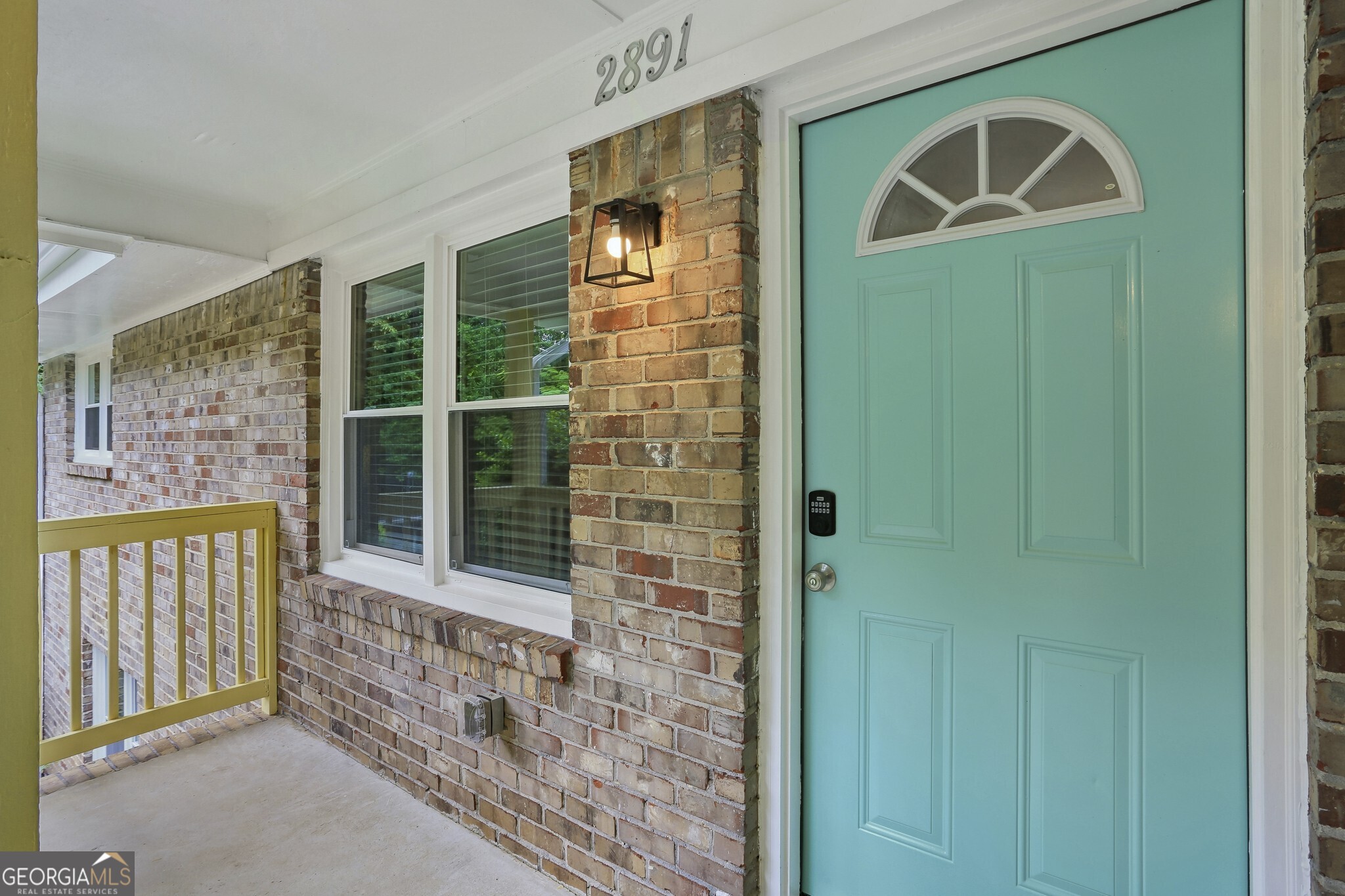 2891 White Oak Drive