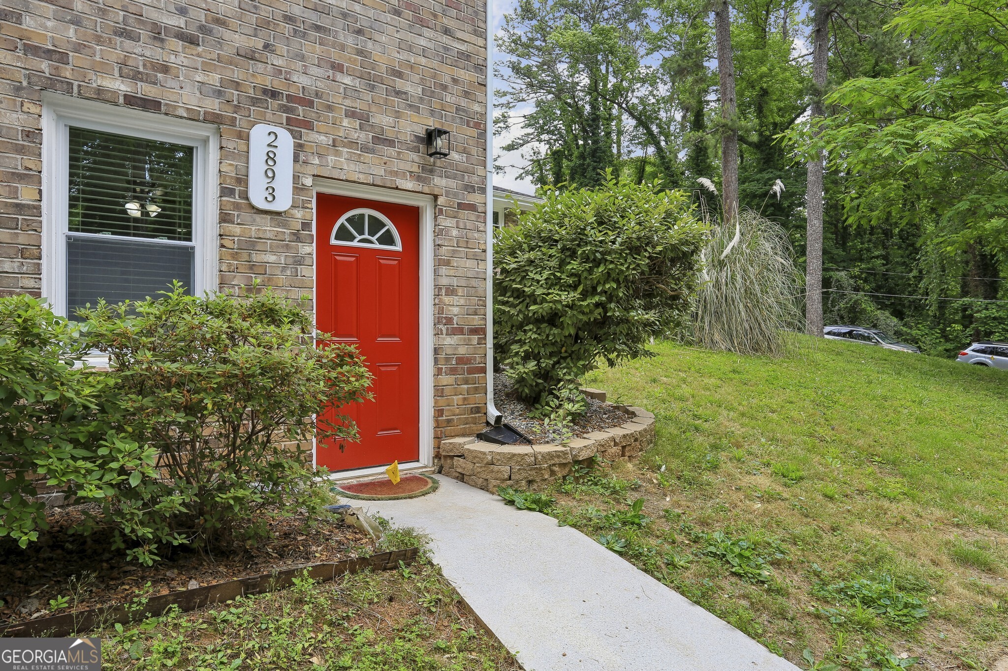 2893 White Oak Drive