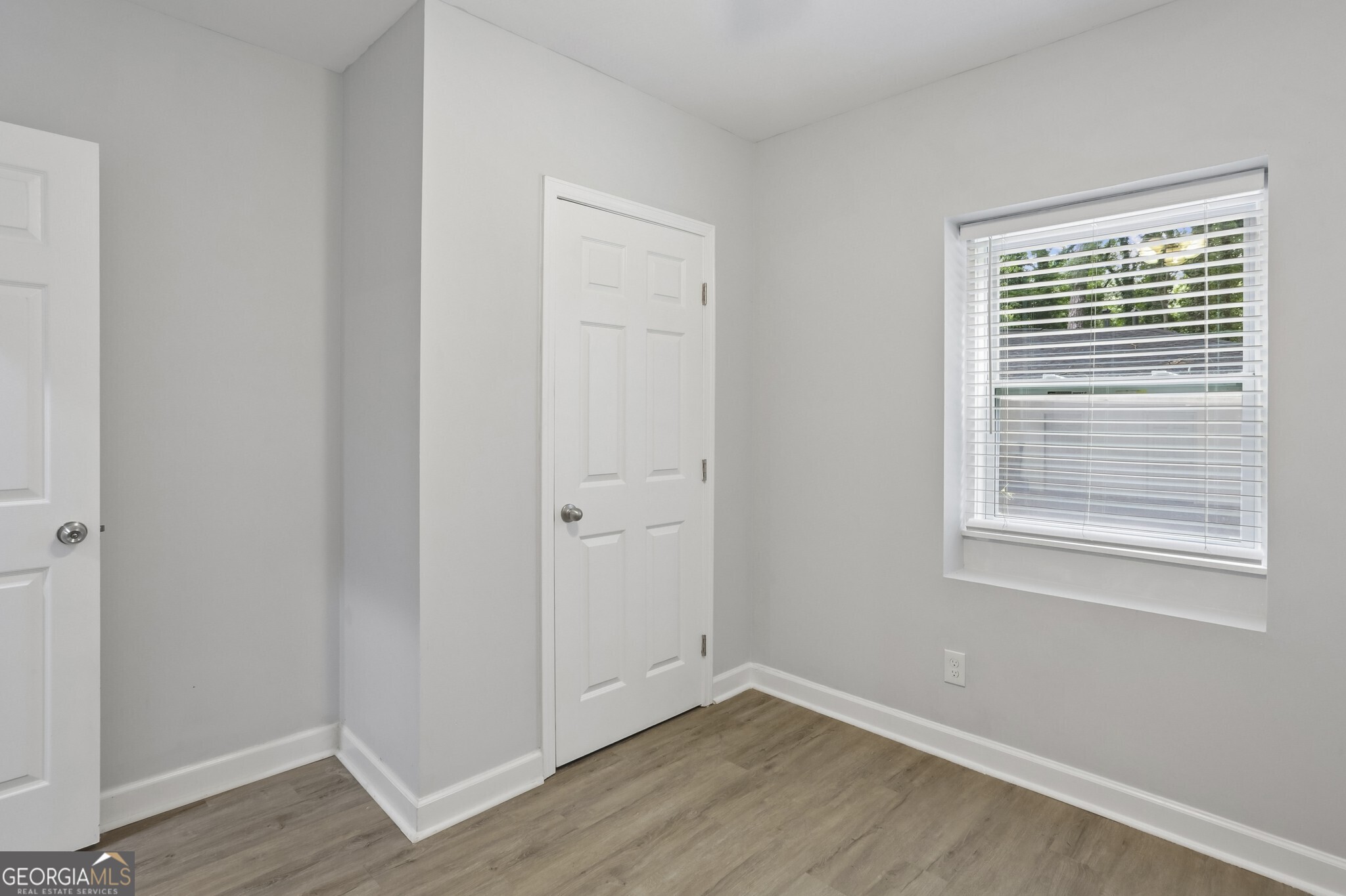 2893 White Oak Drive