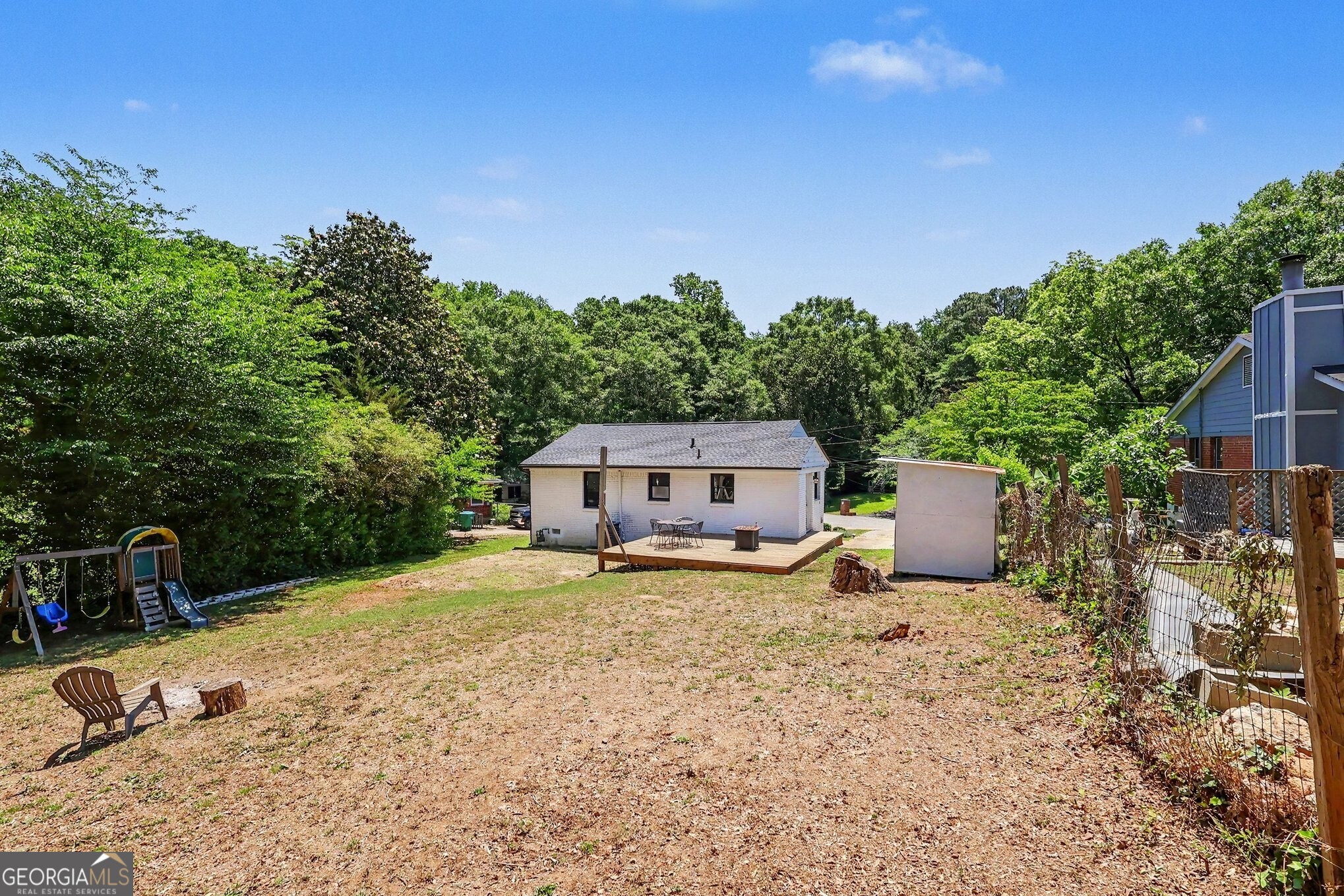 1120 Delores Way