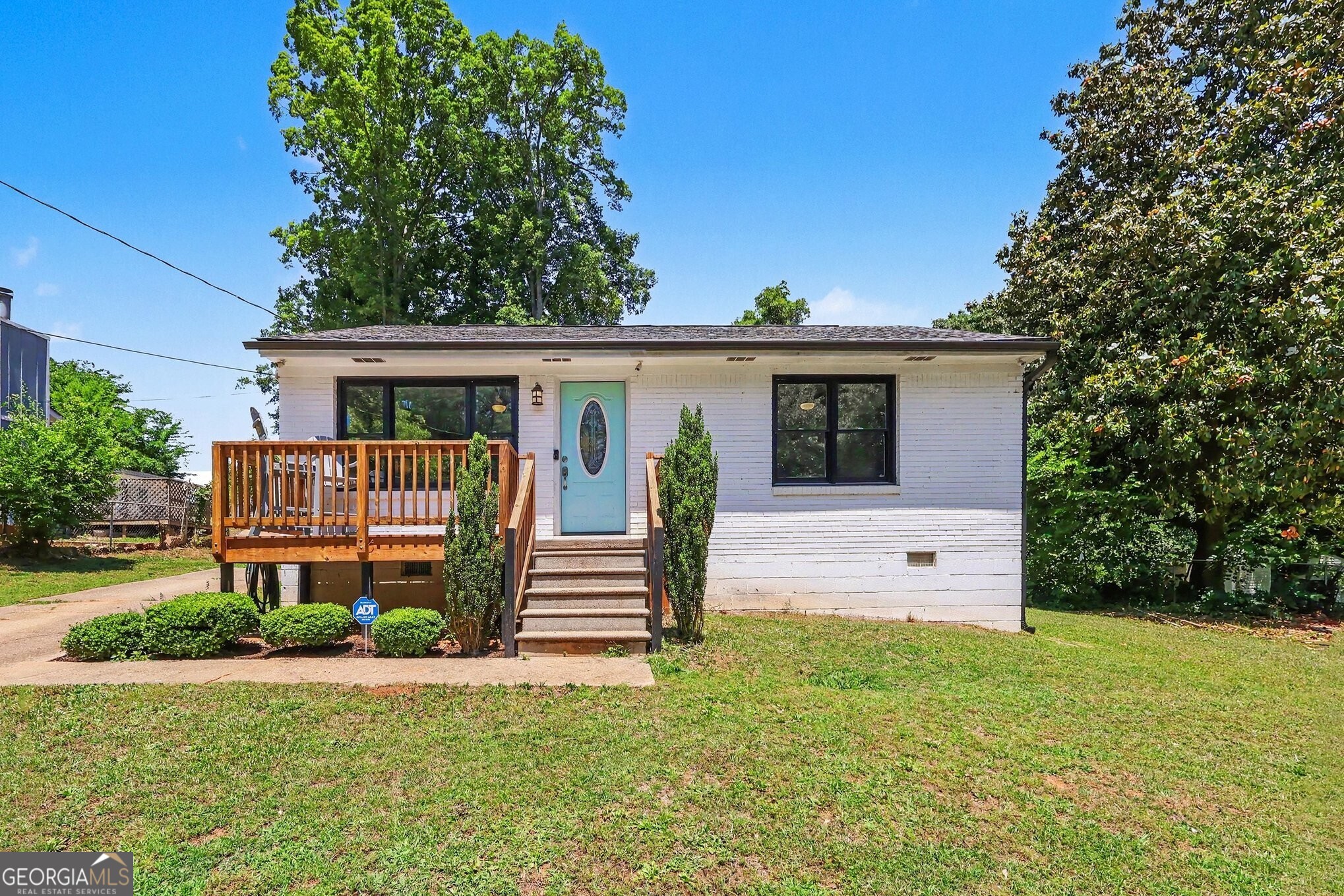 1120 Delores Way
