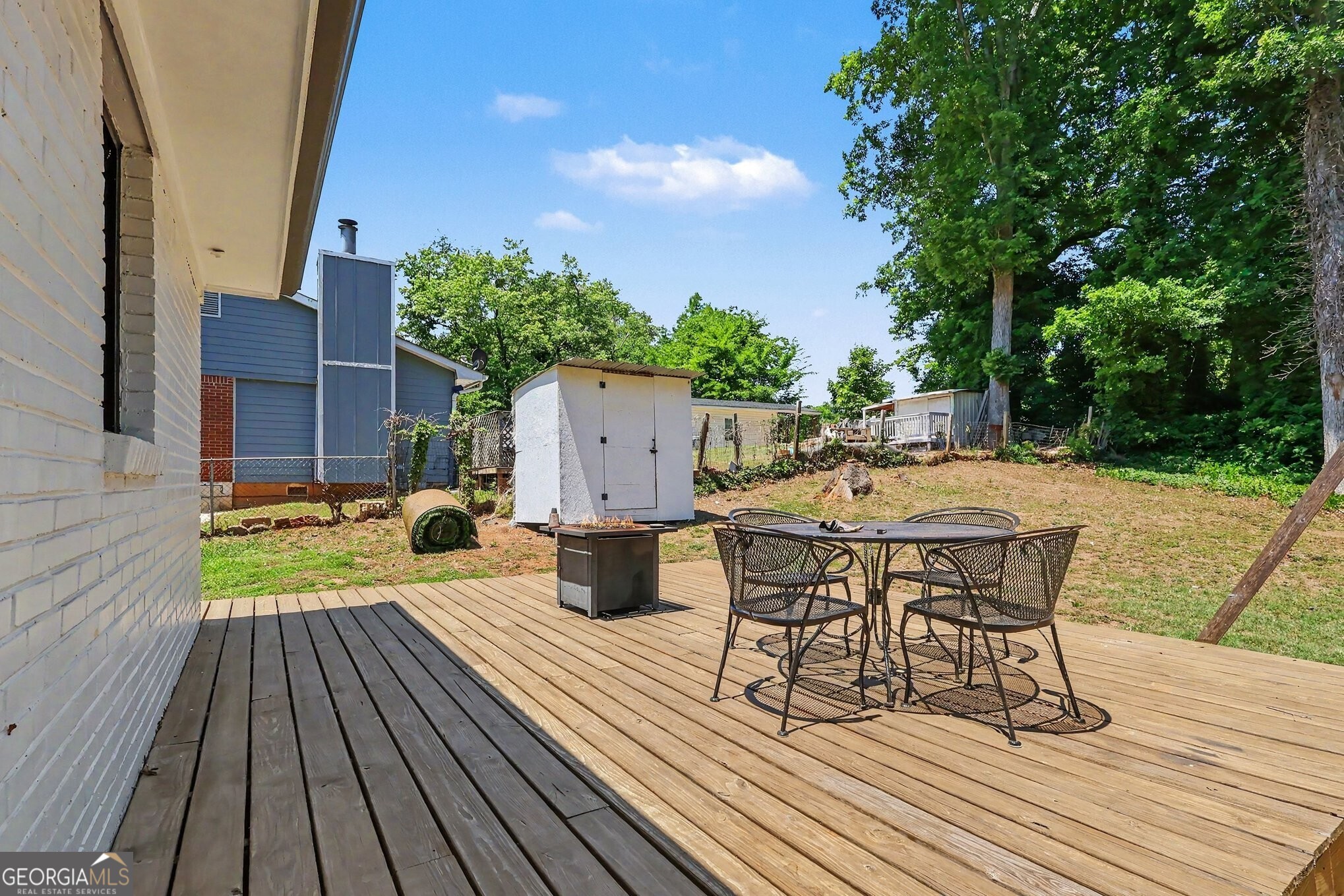 1120 Delores Way