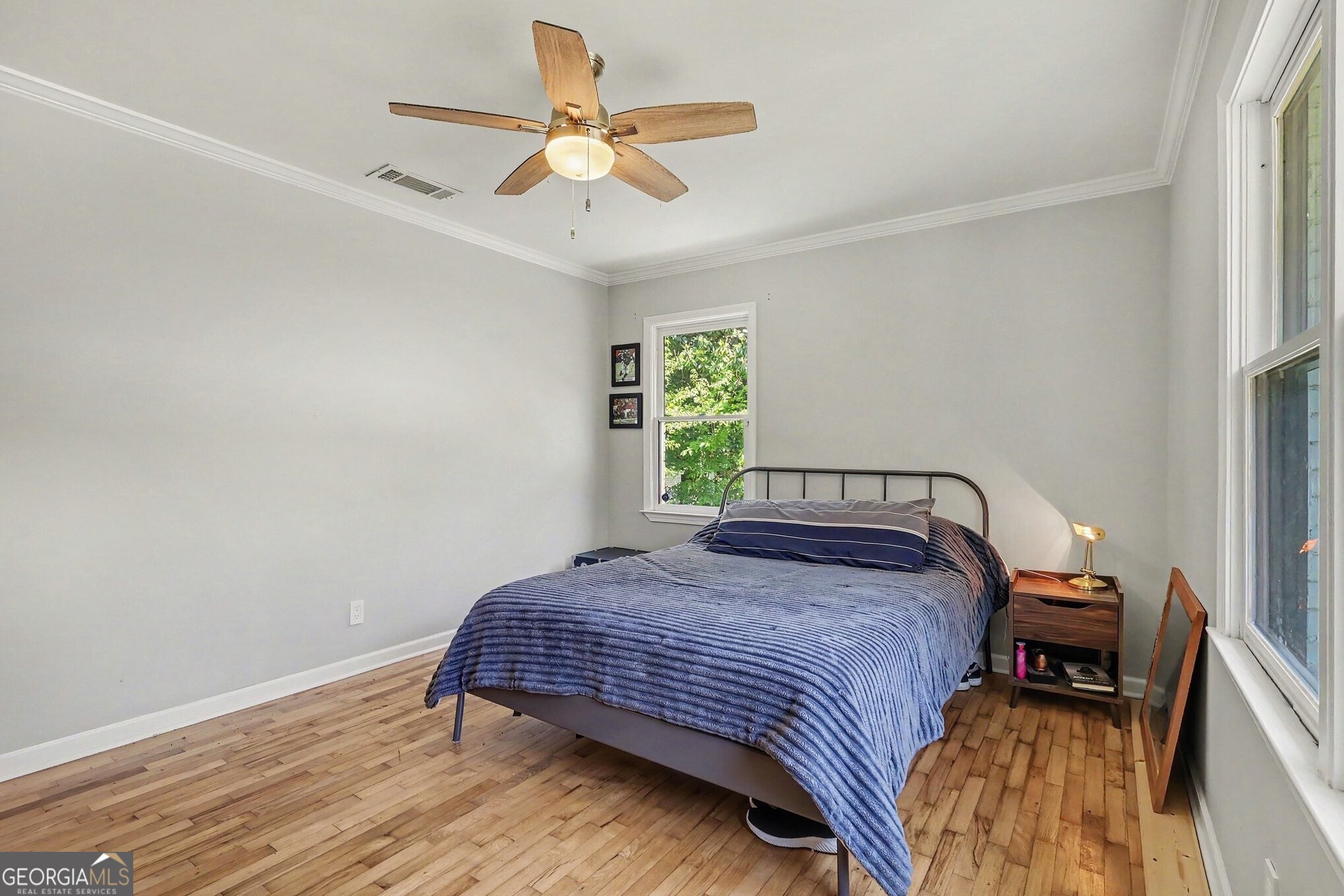 1120 Delores Way