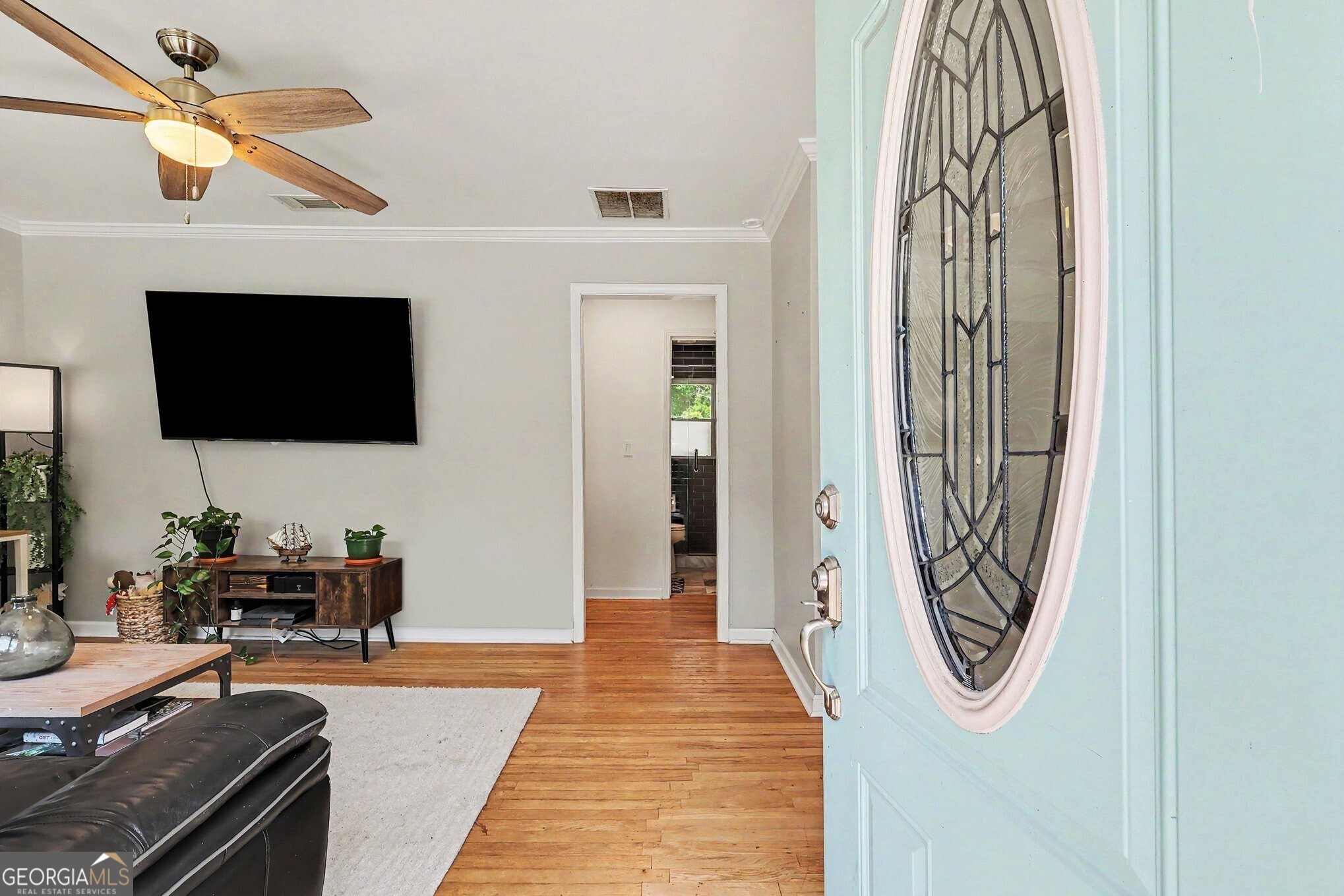 1120 Delores Way
