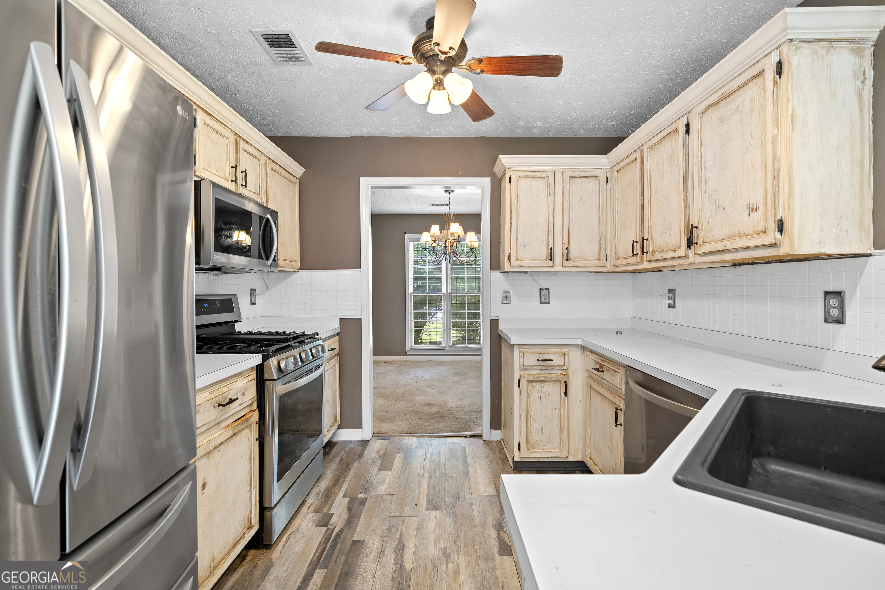 6231 Autumn View Court NW