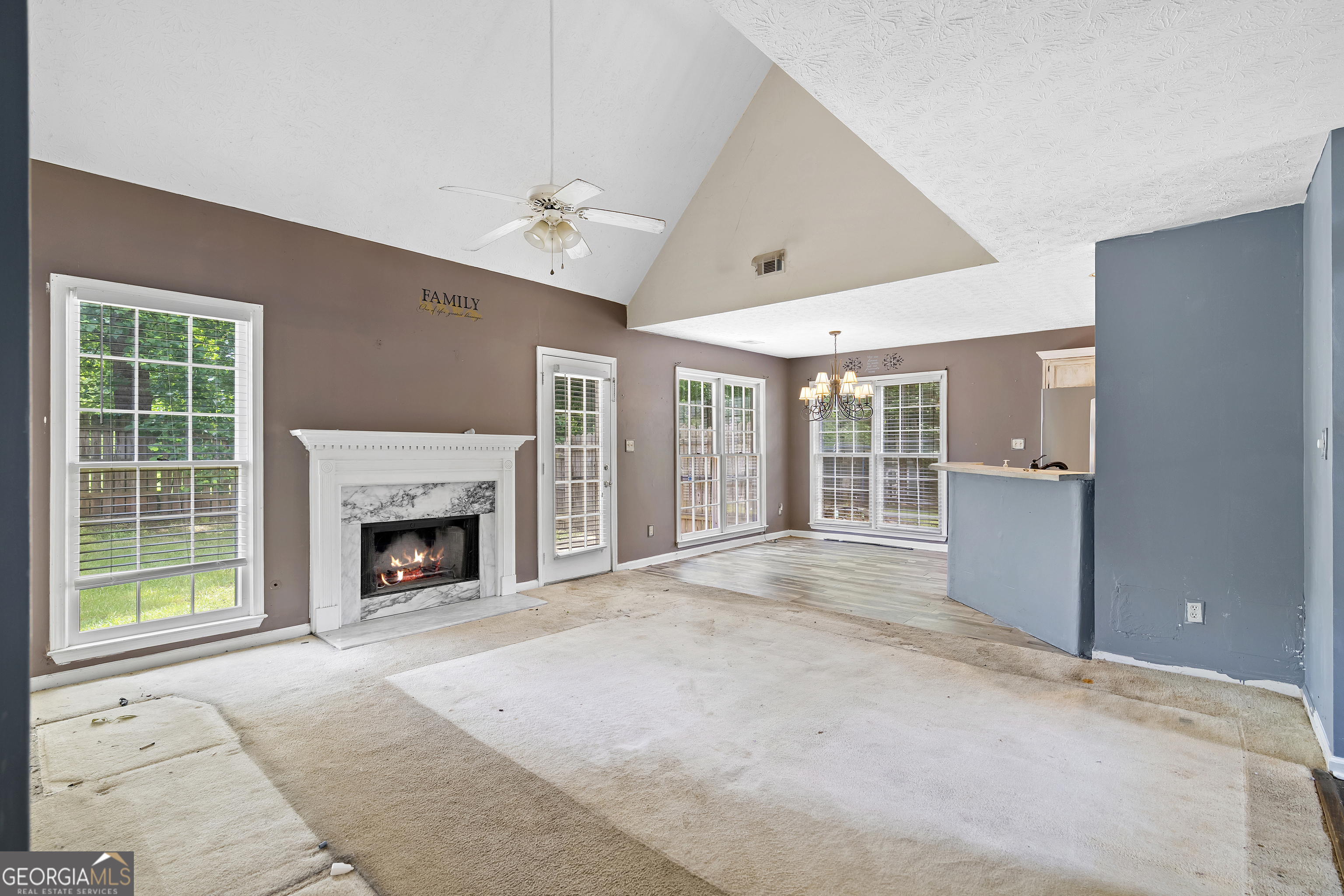 6231 Autumn View Court NW