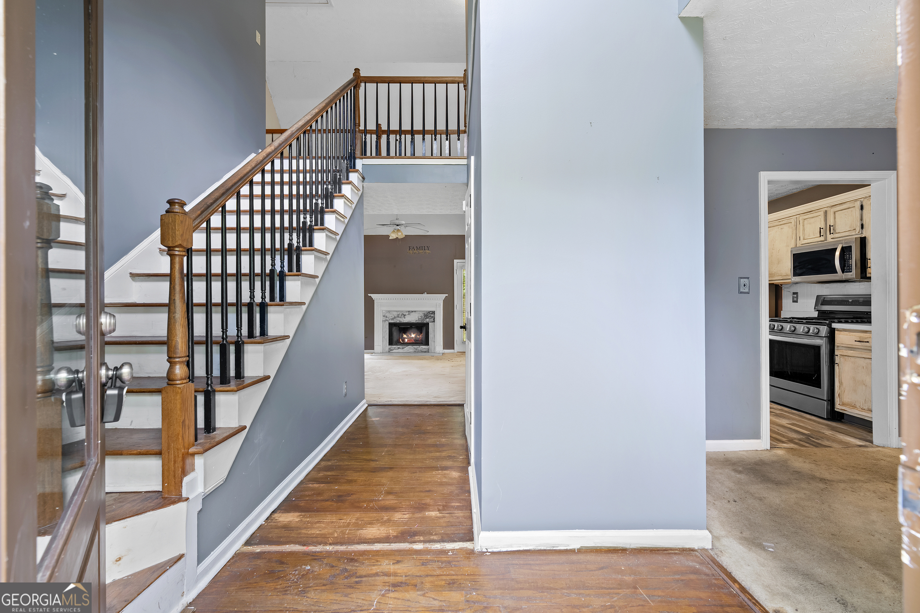6231 Autumn View Court NW