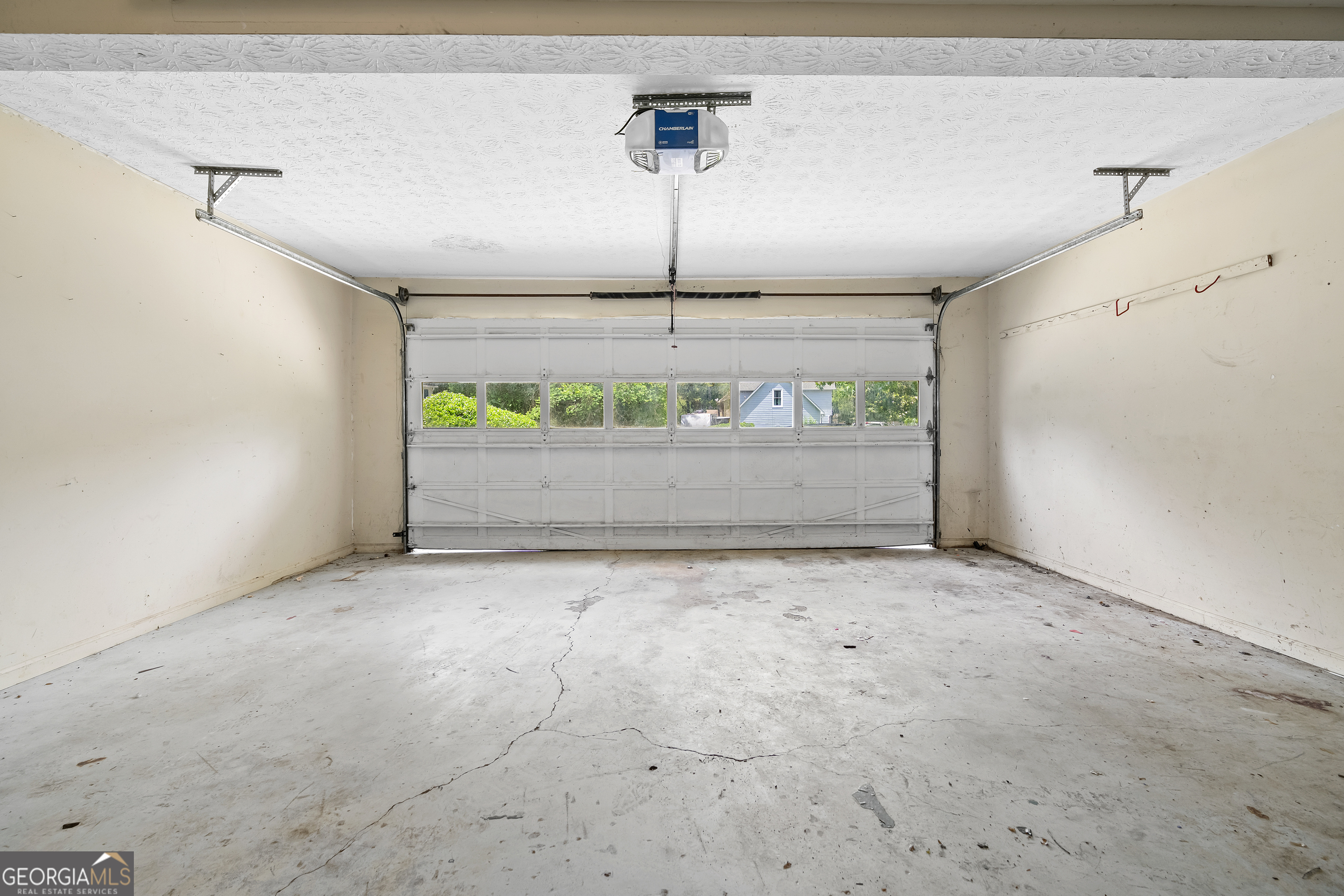 6231 Autumn View Court NW