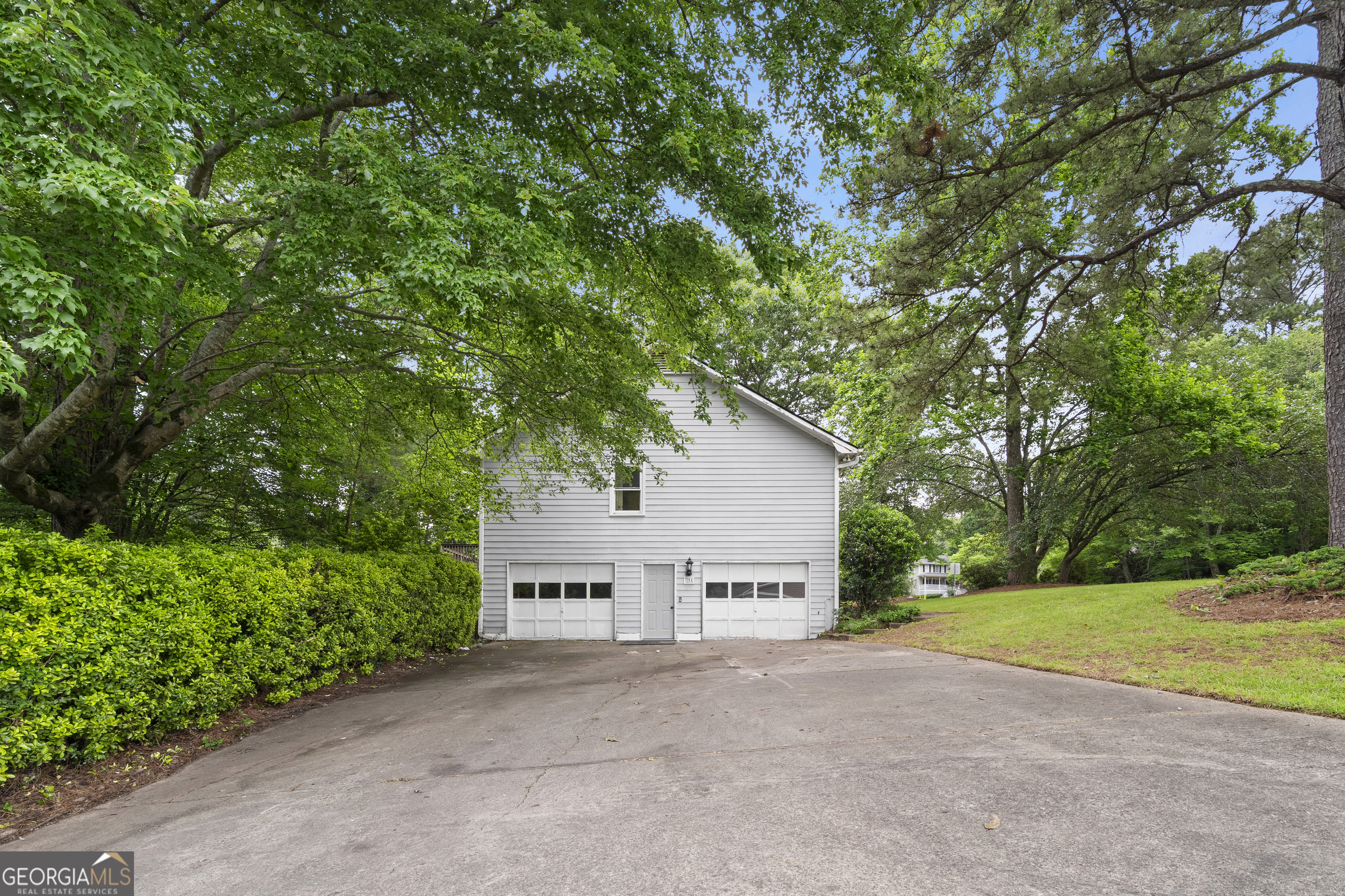 531 Gregory Lane
