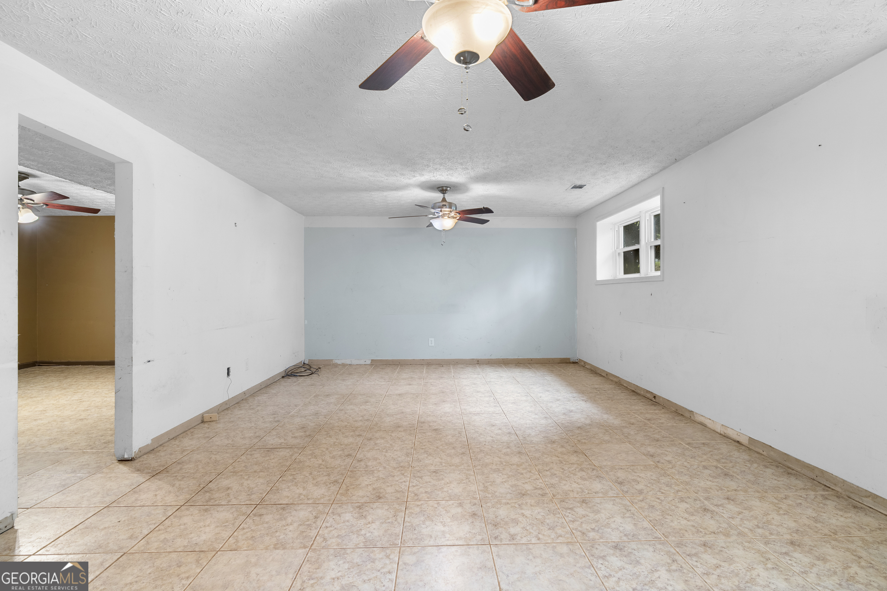 531 Gregory Lane
