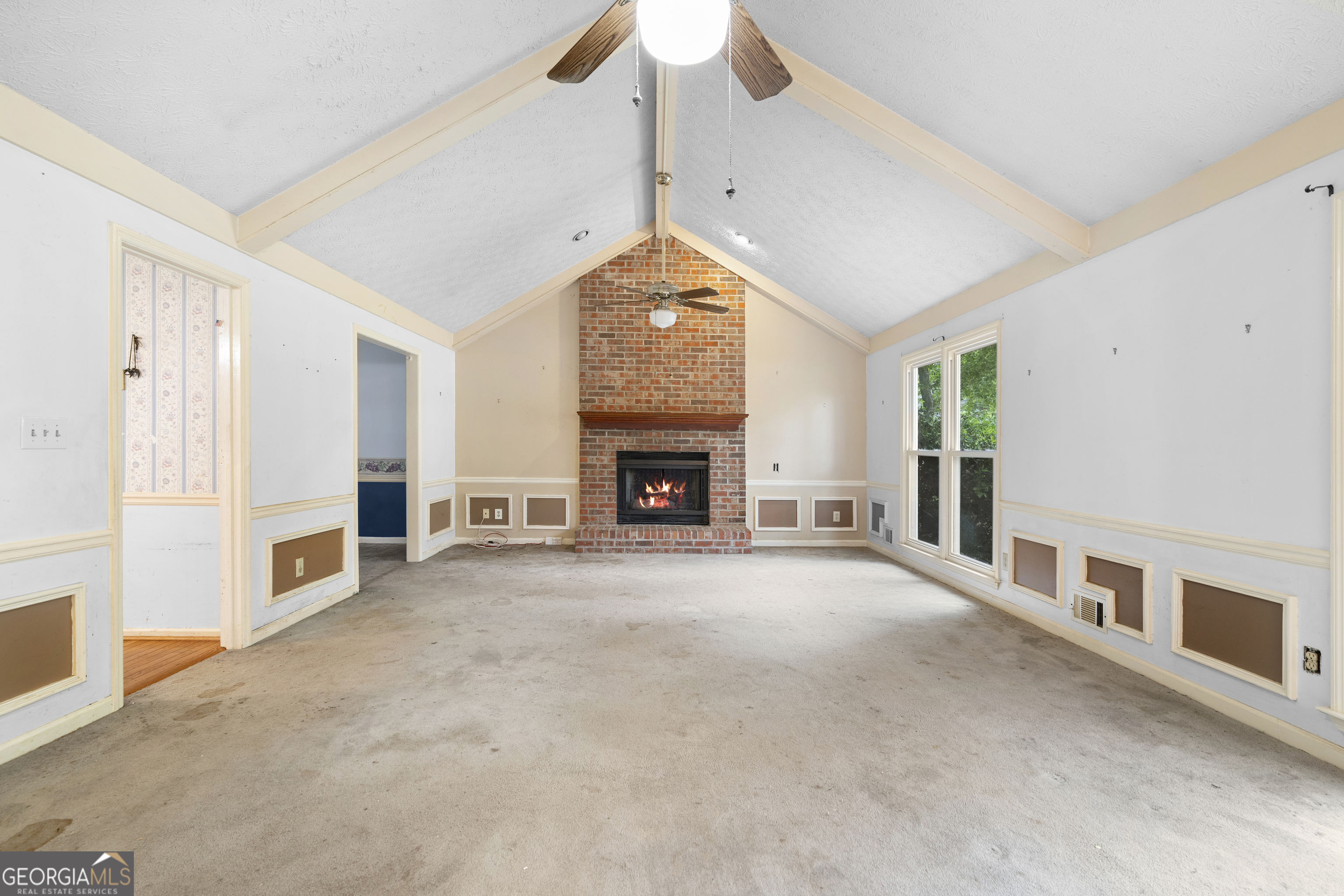 531 Gregory Lane