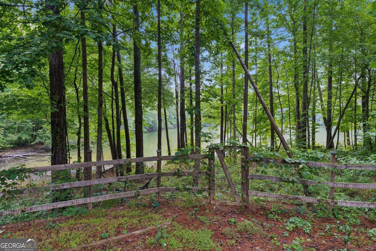 1822 Slate Road