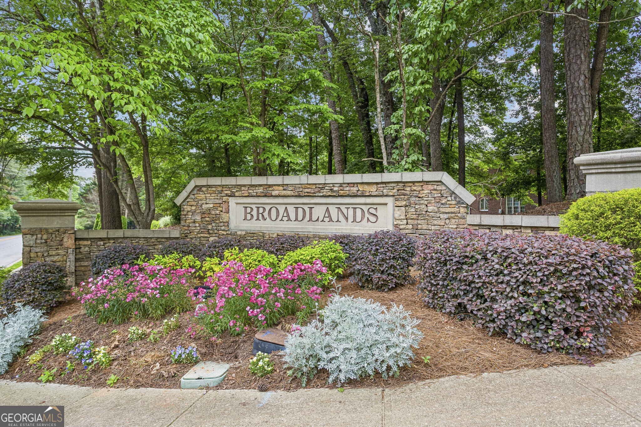 4514 Verdant Woods Court