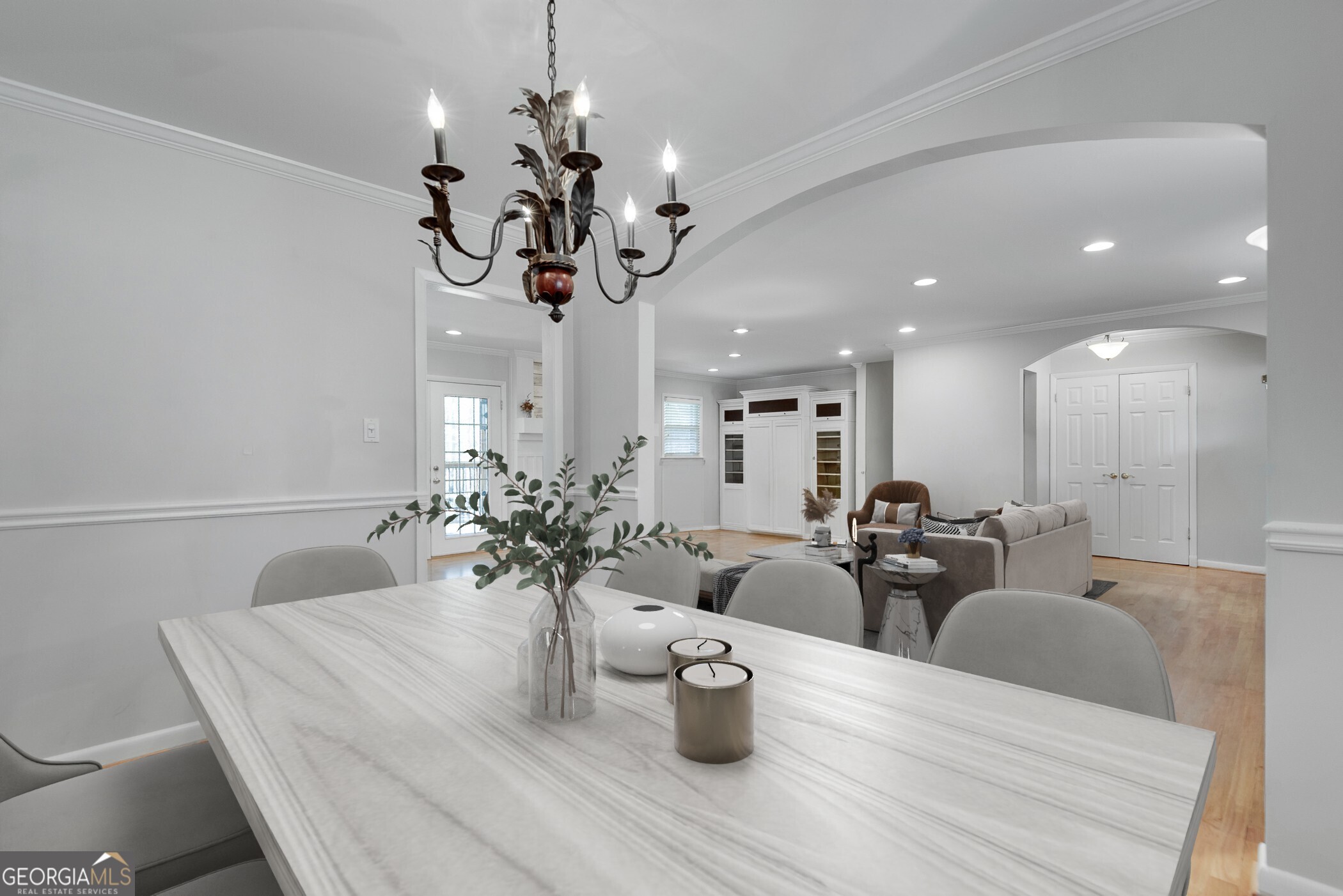 1440 Diamond Head Circle