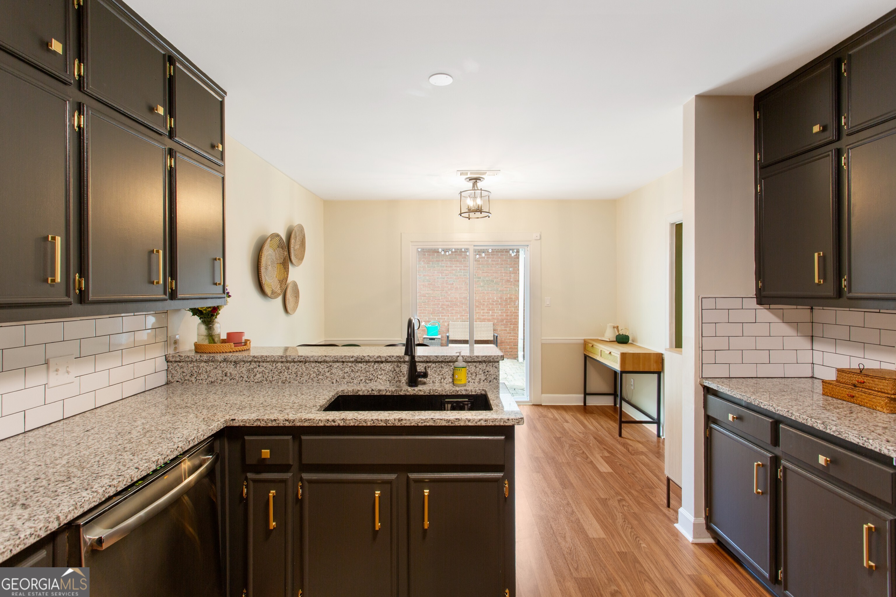 3712 Wedgewood Chase