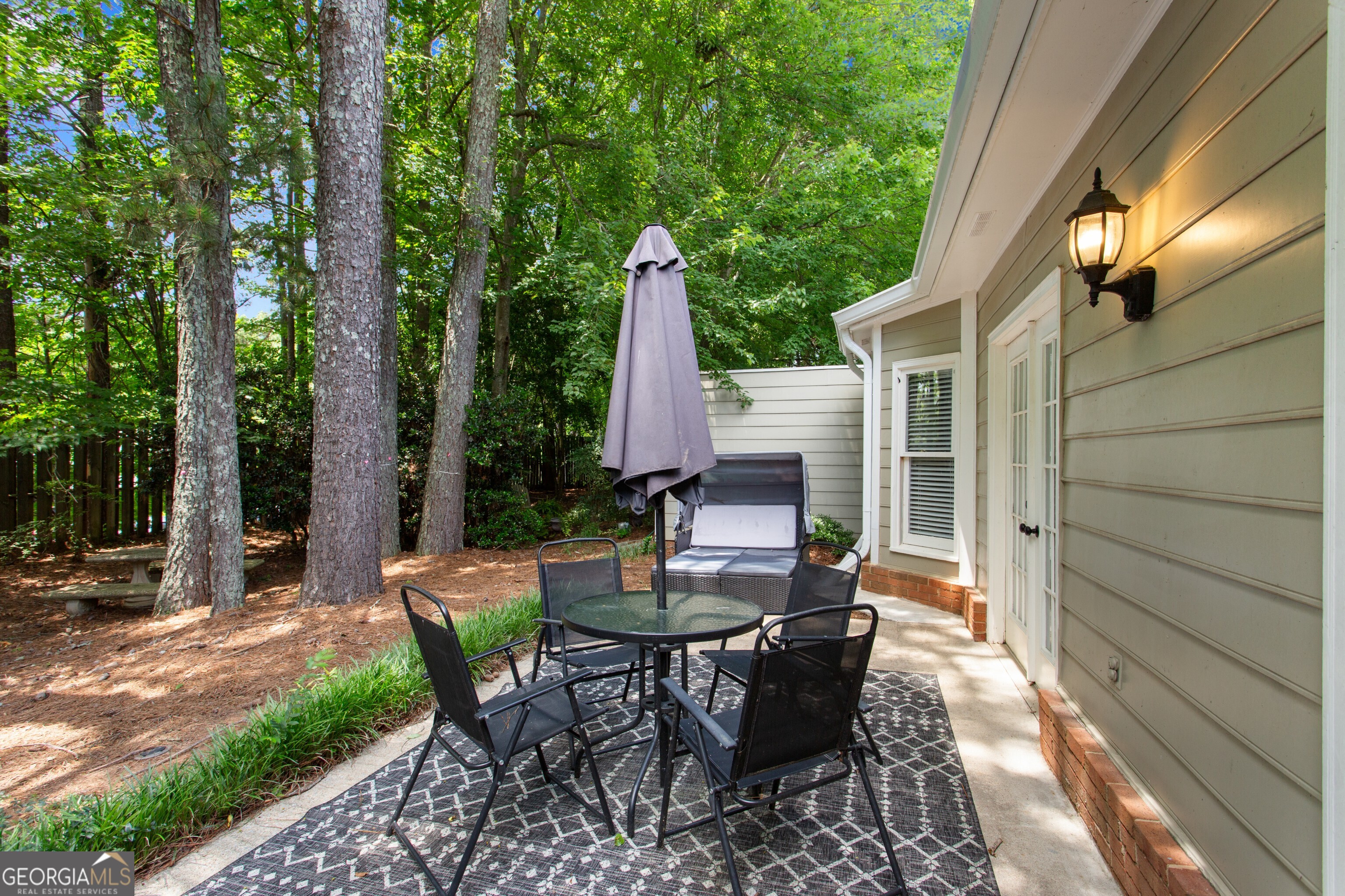 3712 Wedgewood Chase
