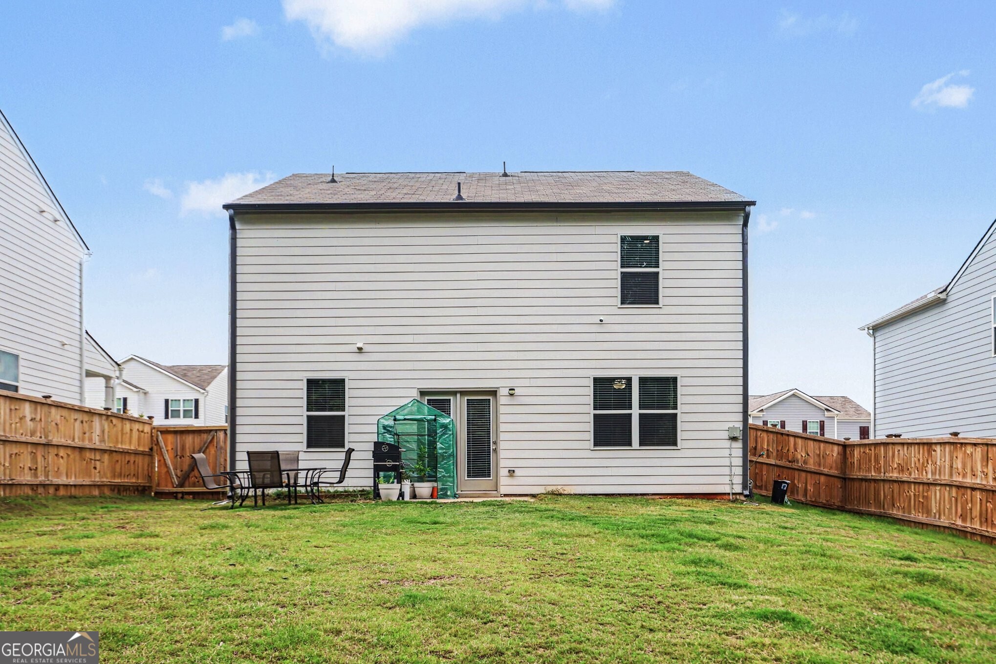 8233 Bluewater Drive