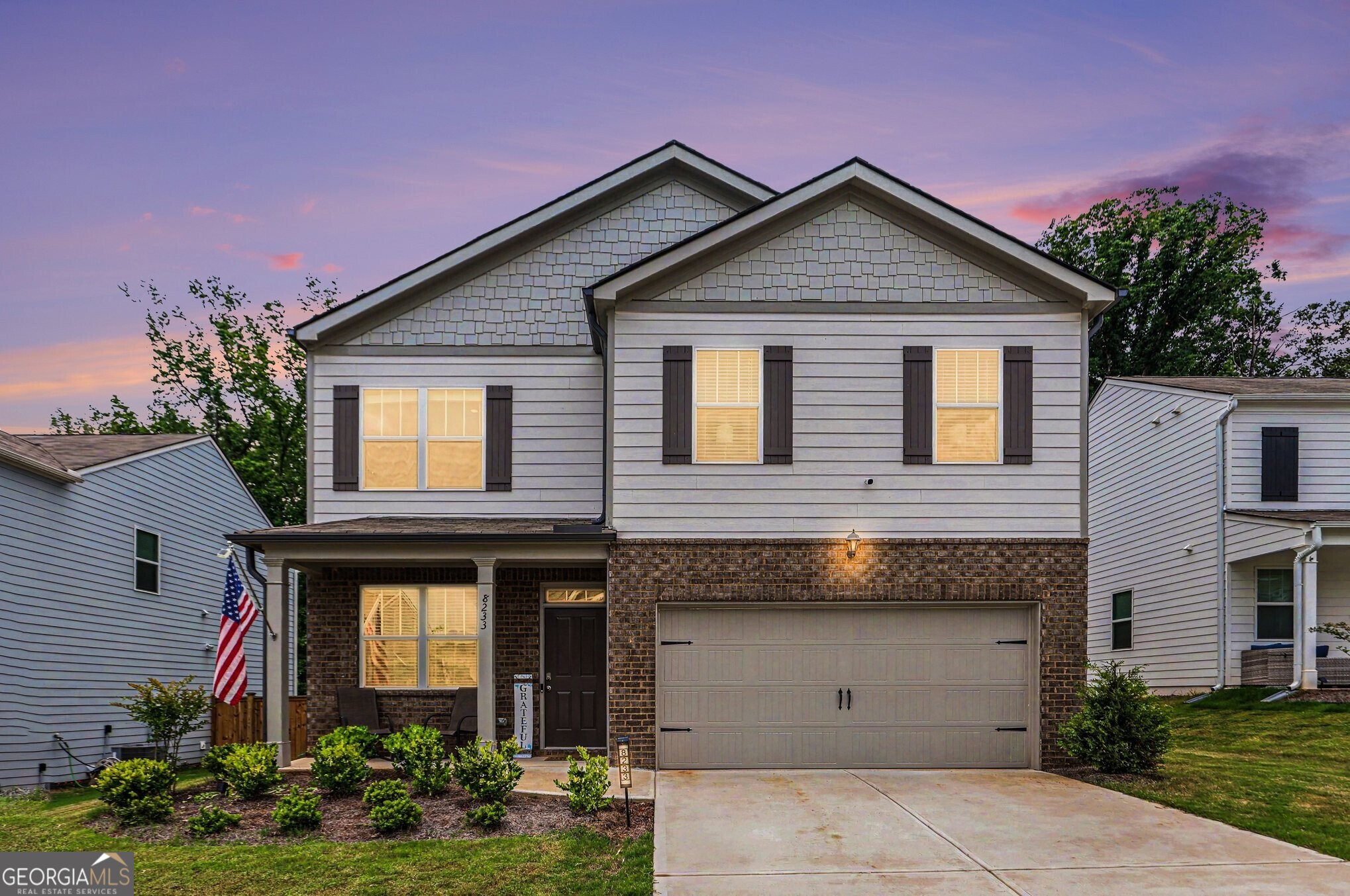 8233 Bluewater Drive