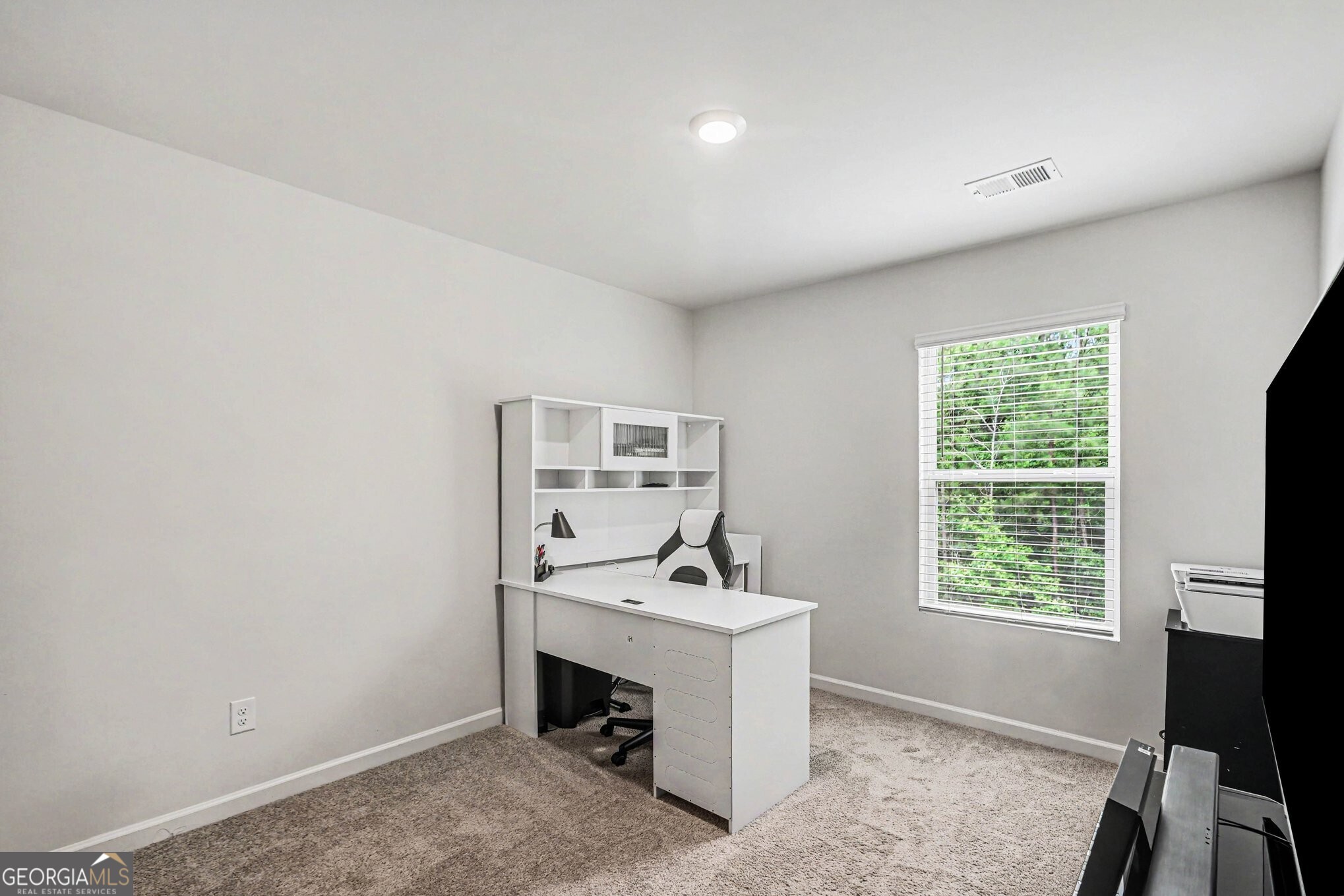 8233 Bluewater Drive