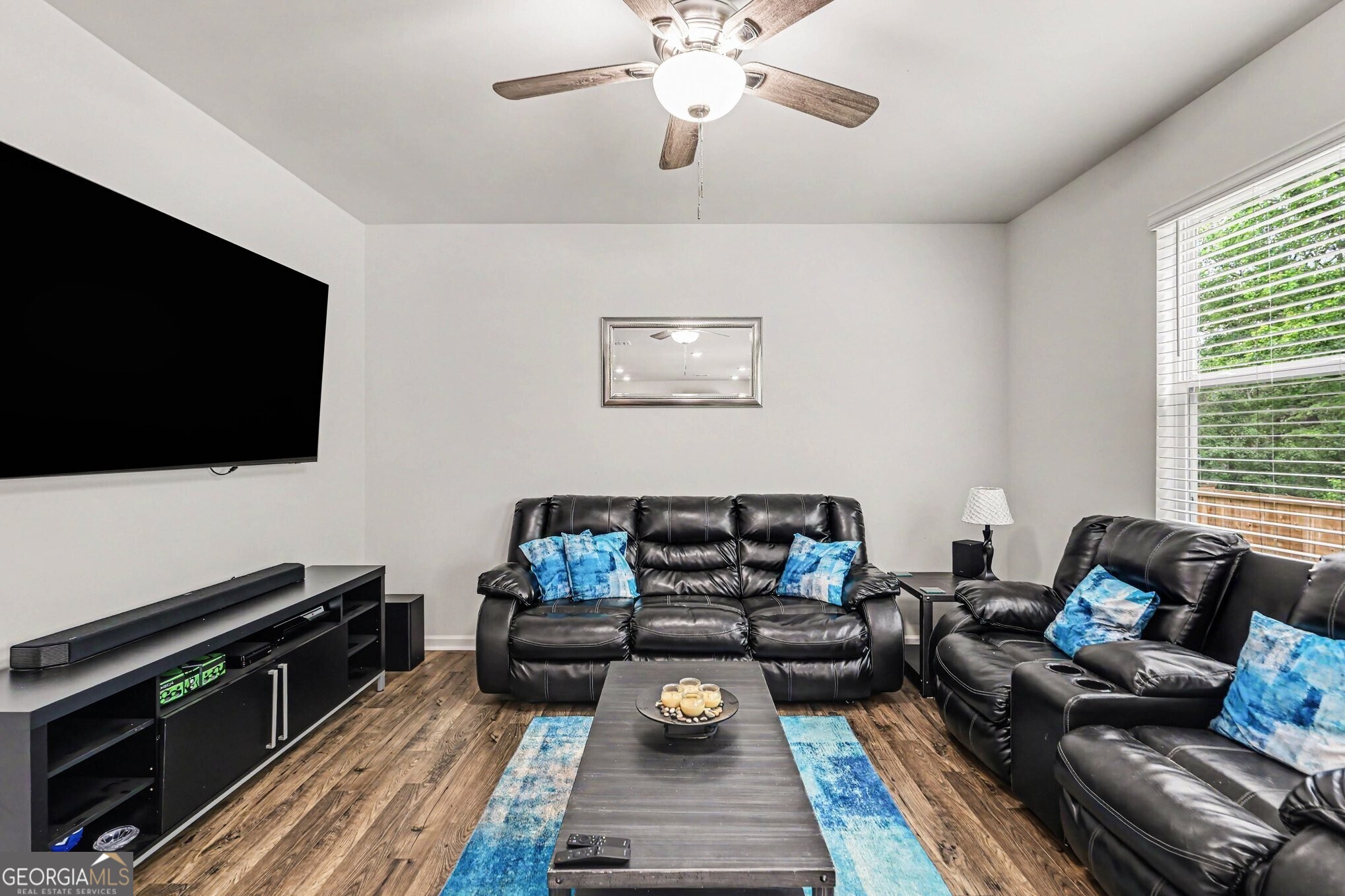 8233 Bluewater Drive