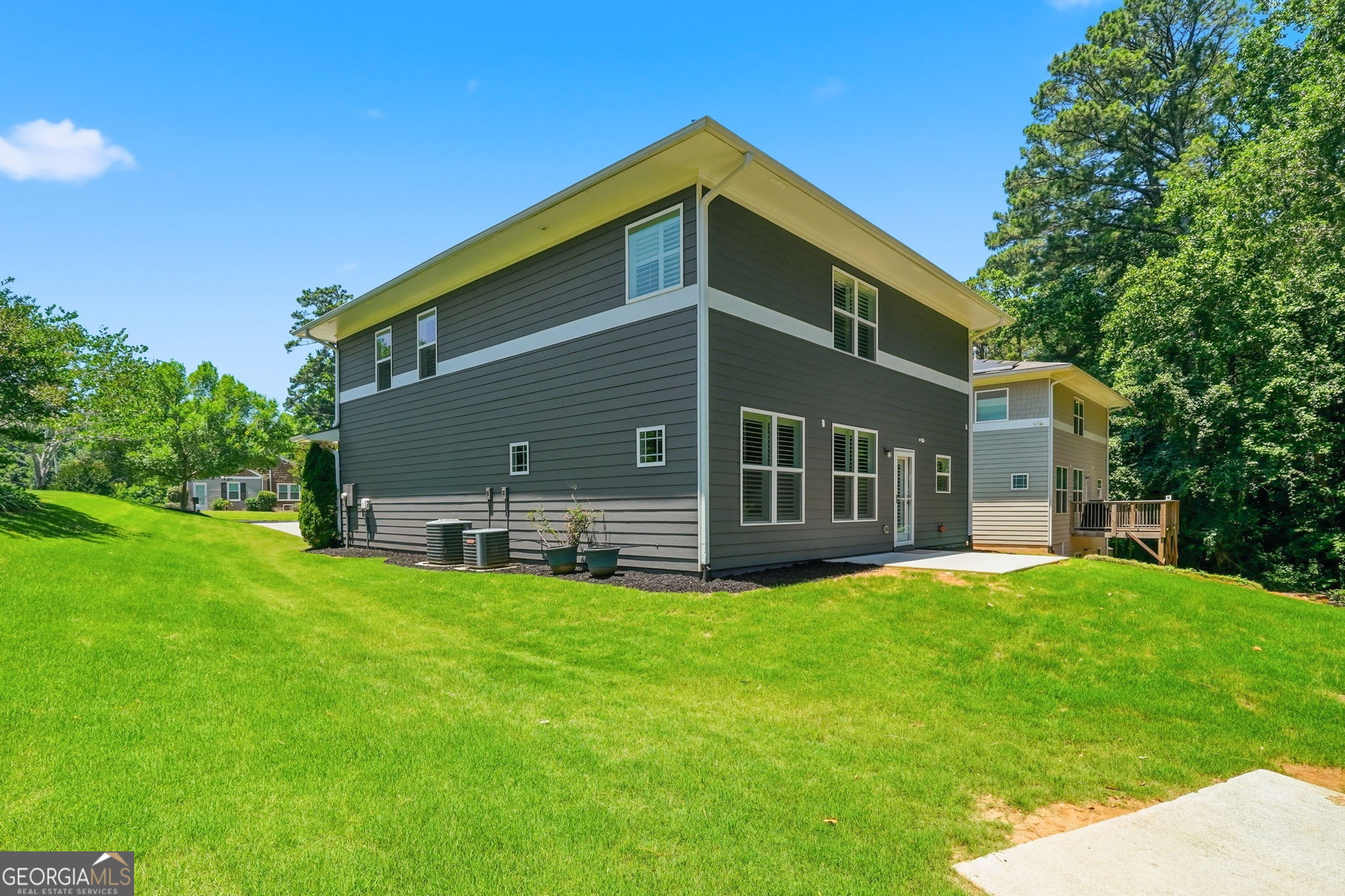 1525 Springbrook Drive