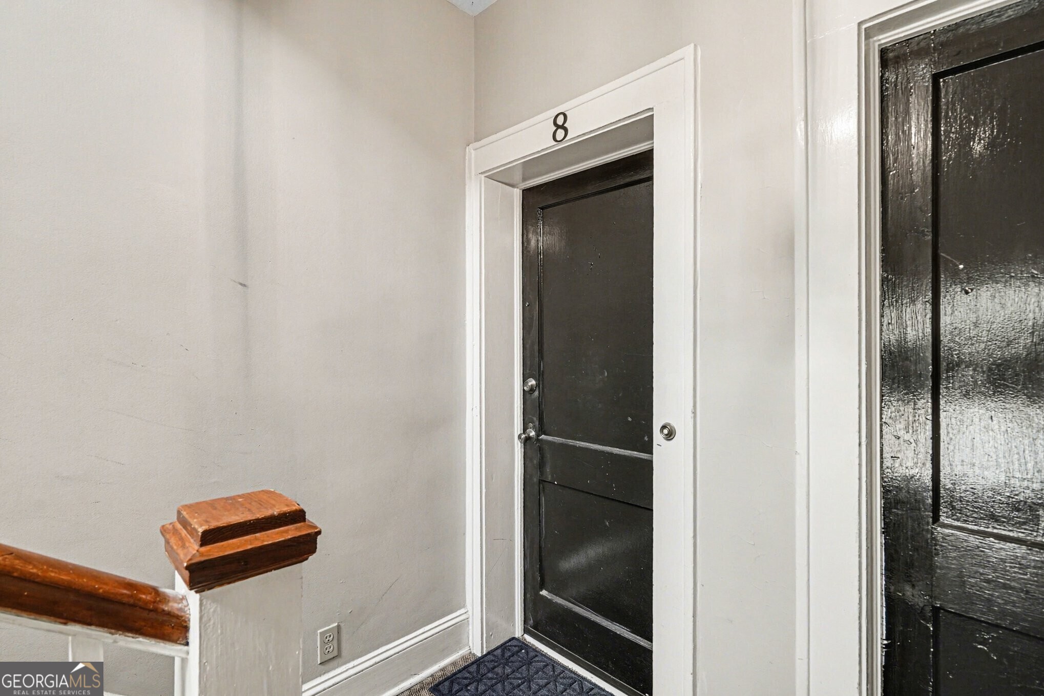 21 Peachtree Memorial Drive NW # 8