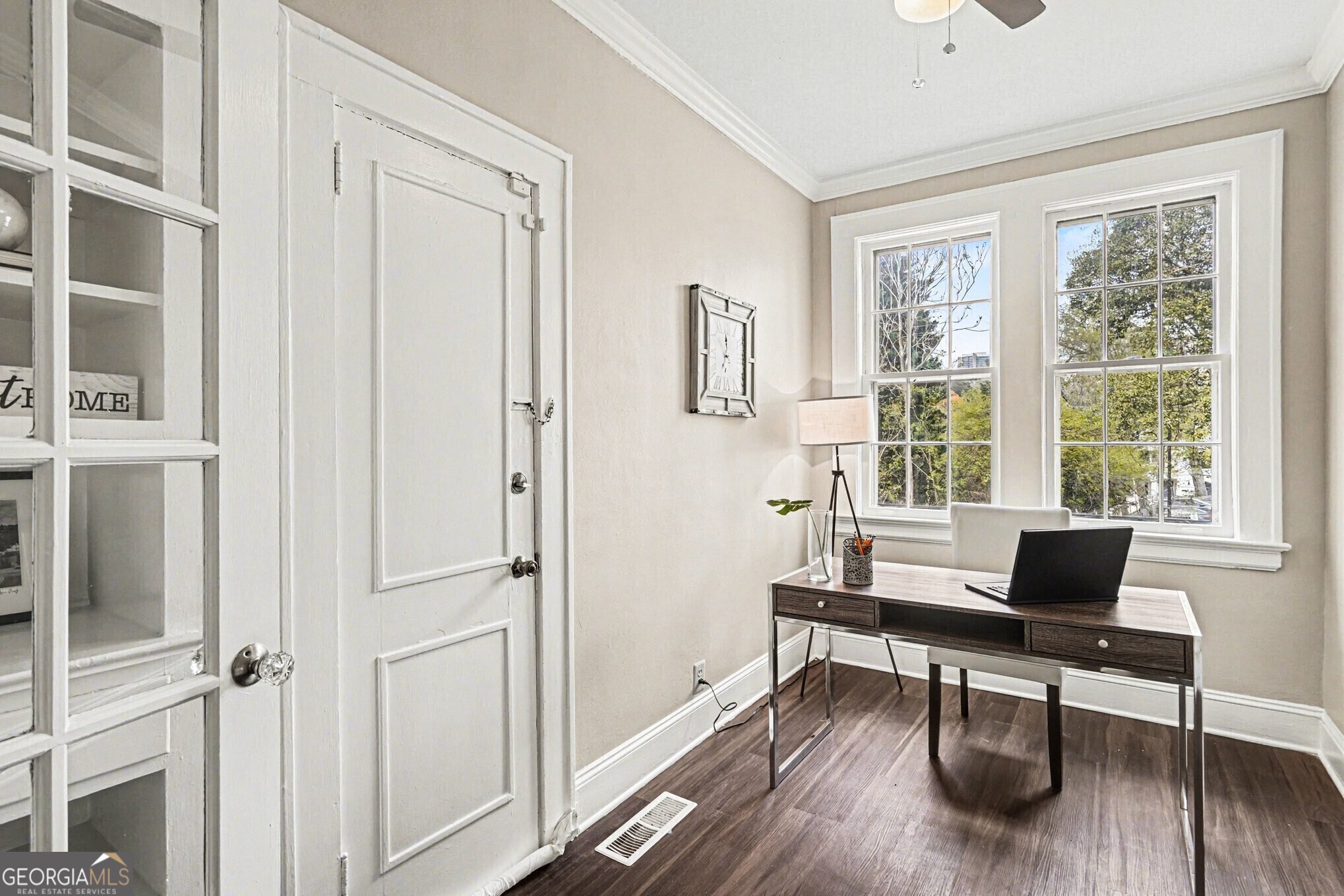 21 Peachtree Memorial Drive NW # 8A