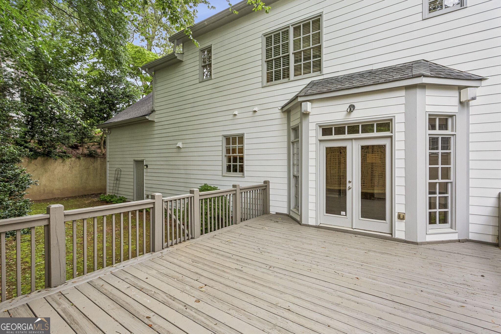 2181 McKinley Road NW