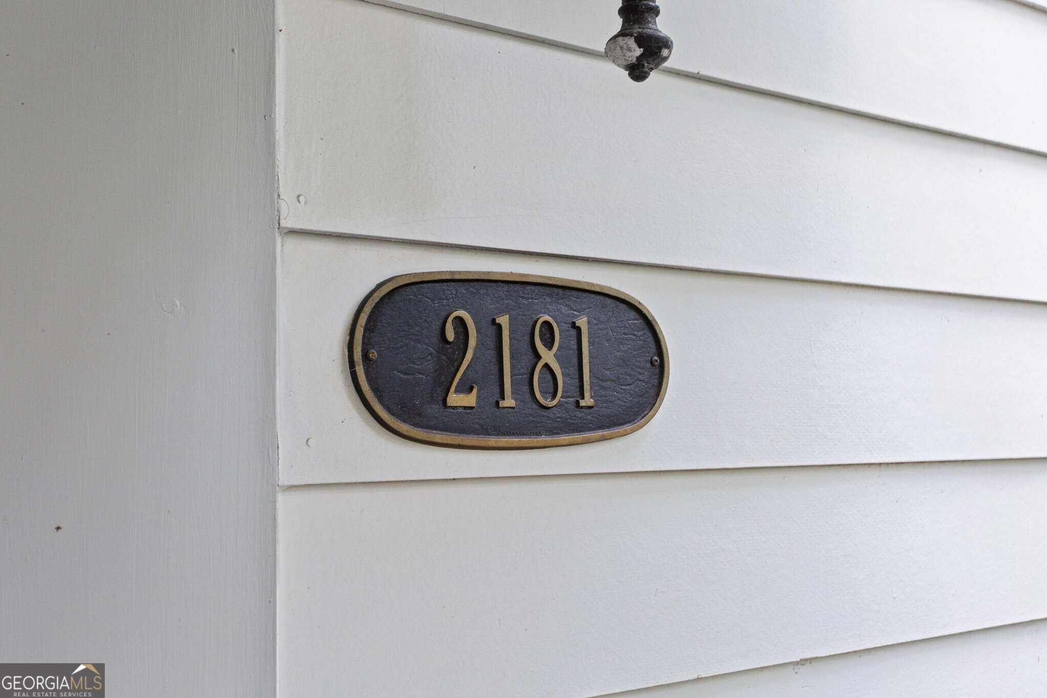 2181 McKinley Road NW