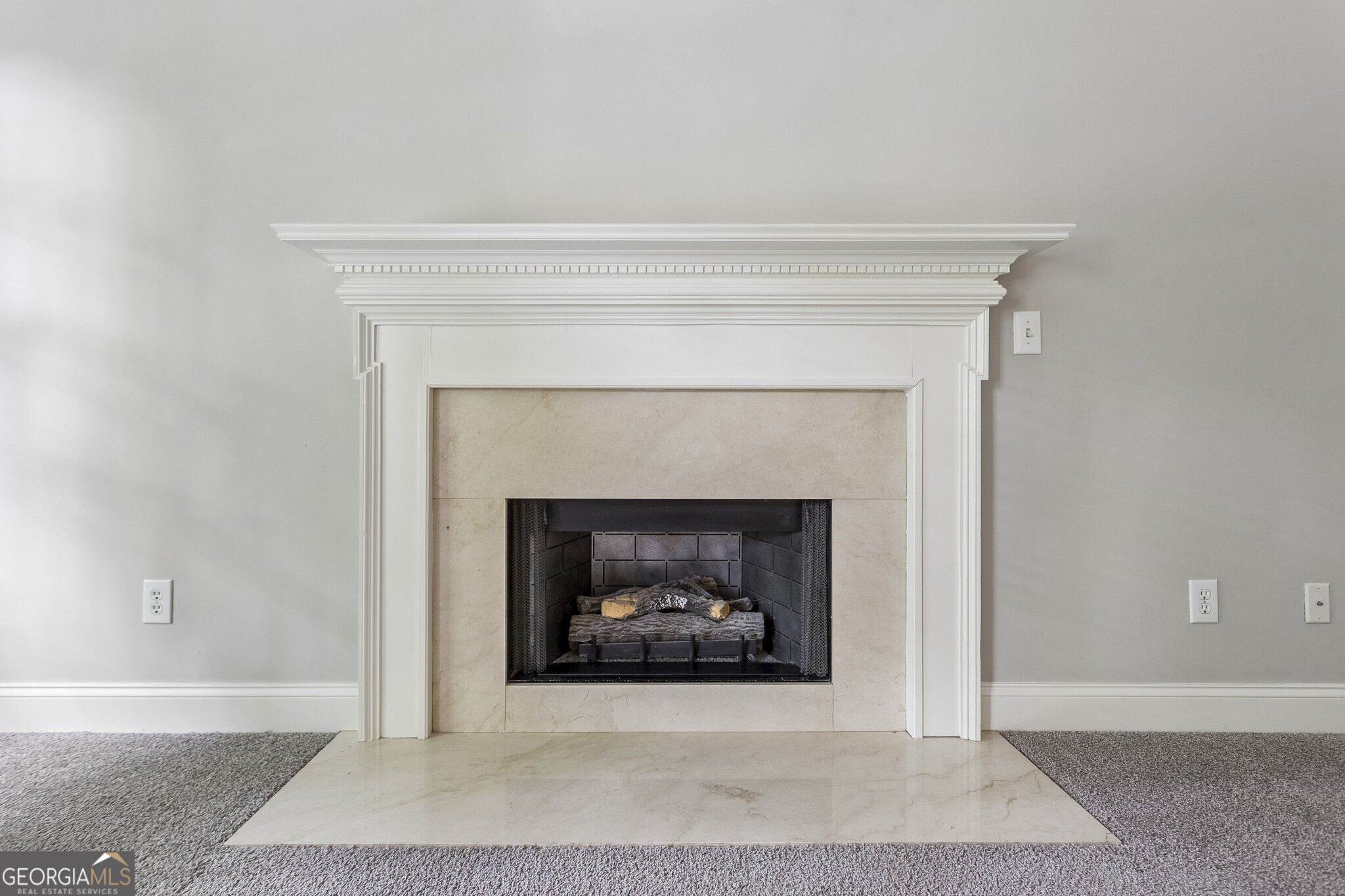 2181 McKinley Road NW