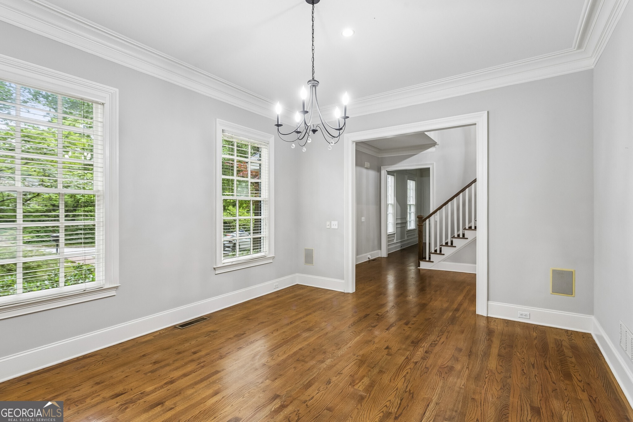 2181 McKinley Road NW