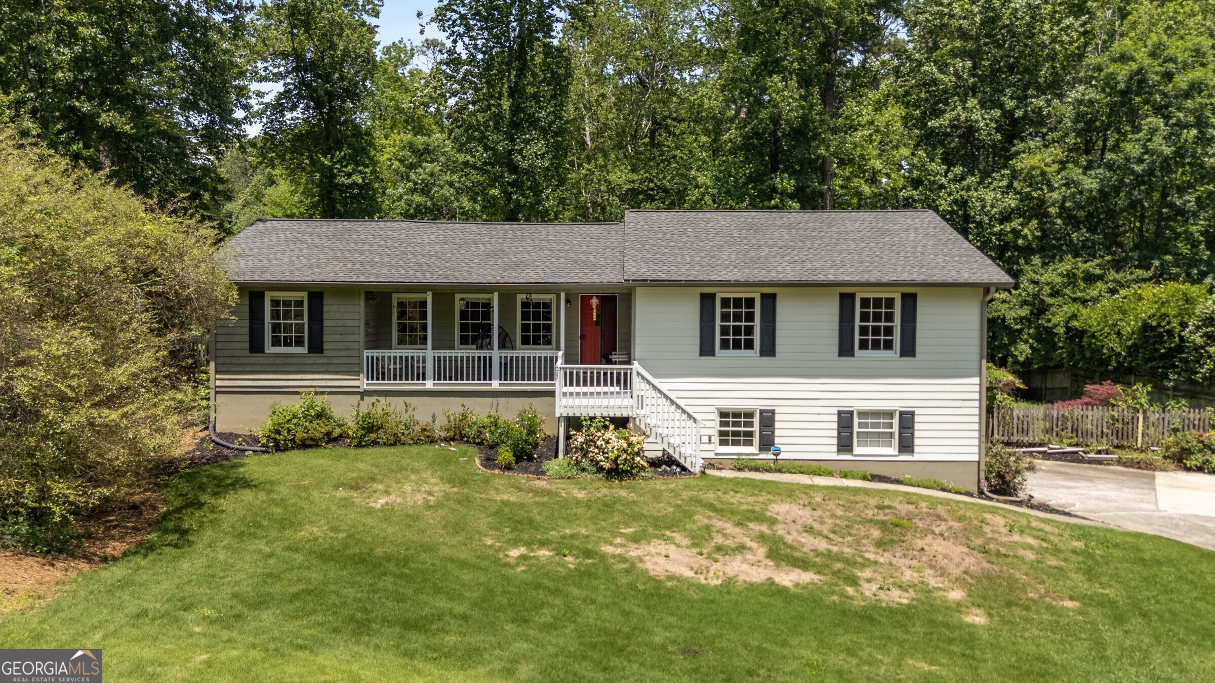 2795 Bentwood Drive